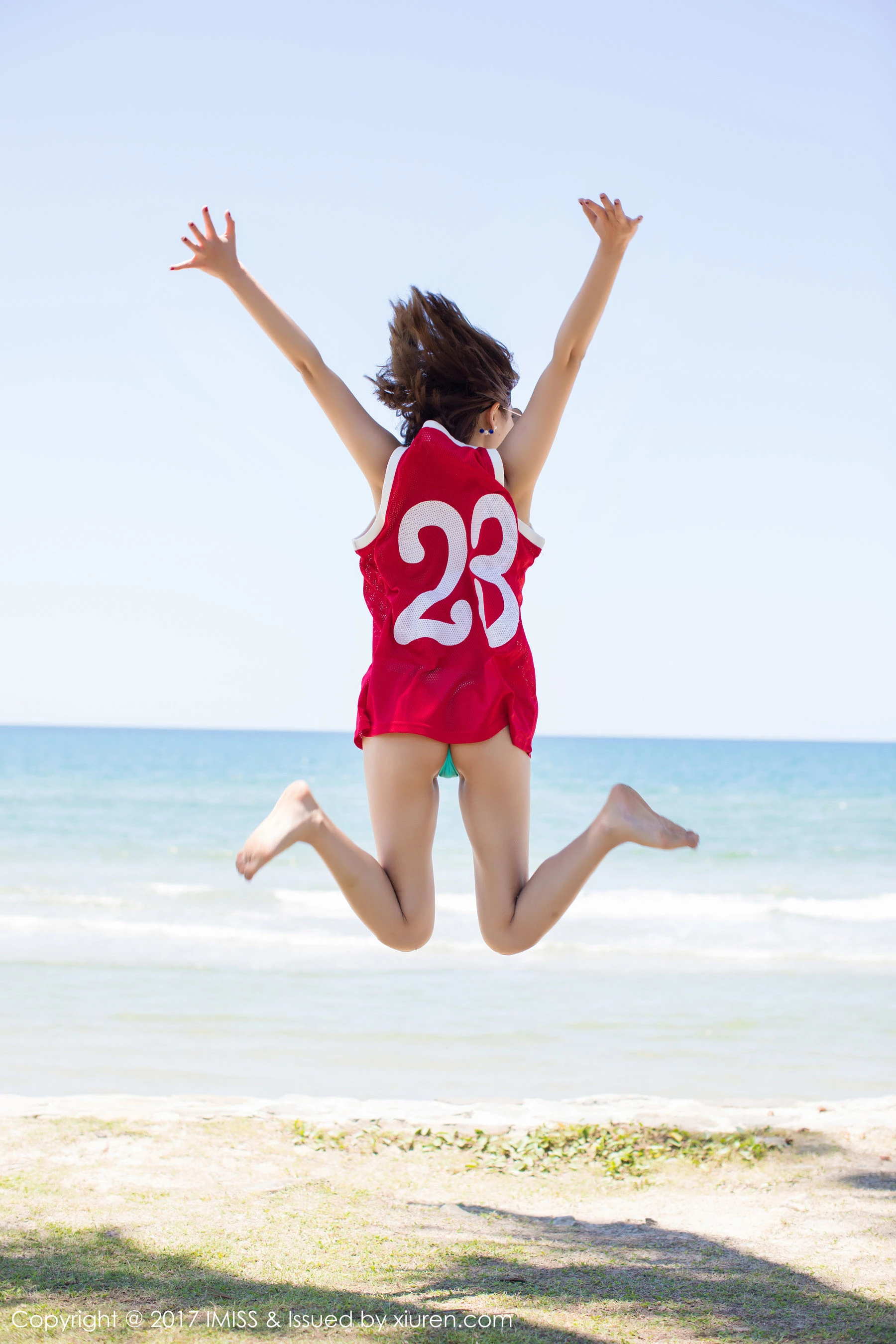 杨晨晨sugar《海边小清新+篮球服》 爱蜜社 VOL.169插图2