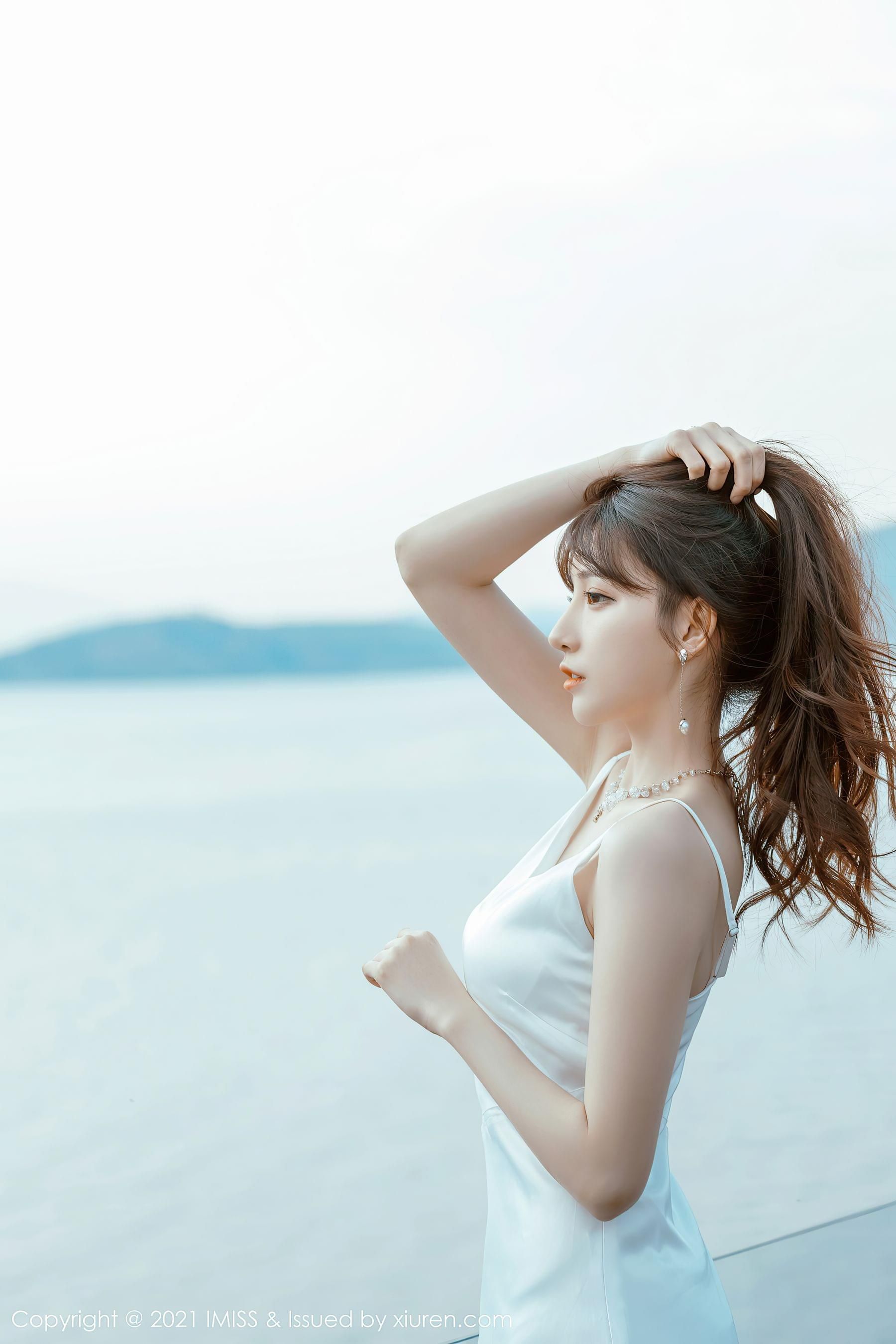 爱蜜社IMiss Vol.586 Lynn刘奕宁插图1