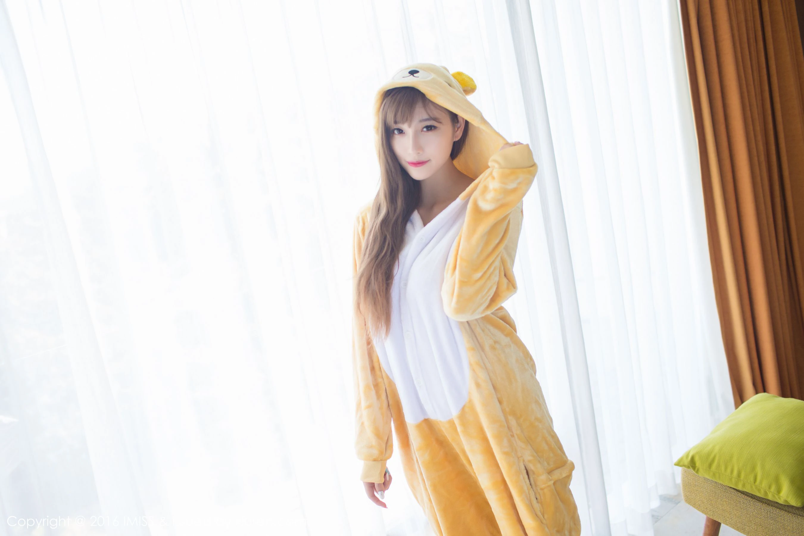 sugar小甜心CC《美女扮野兽+旗袍与丝袜》 爱蜜社IMiss Vol.136插图1