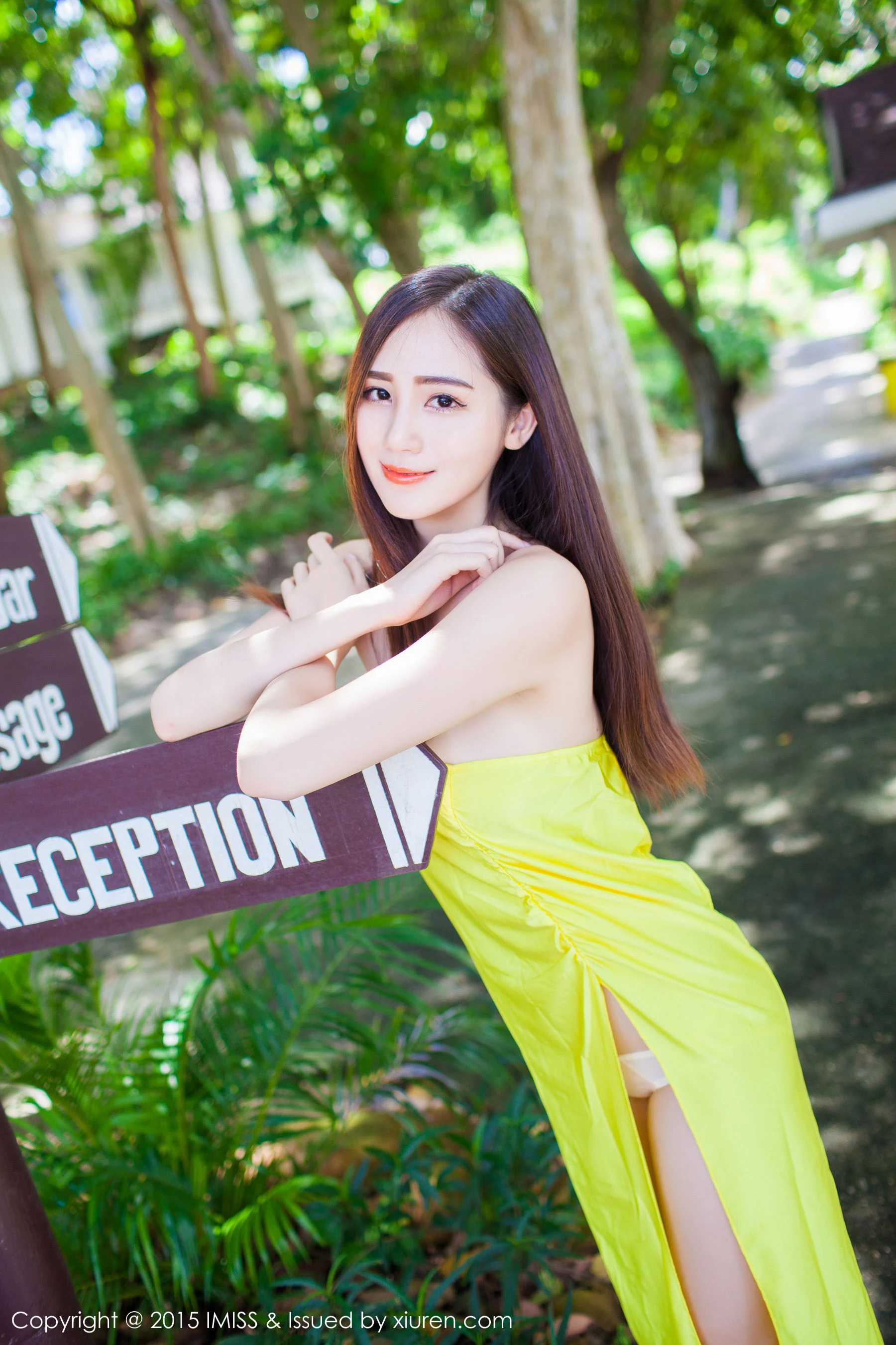 高挑美女SISY思《4套清新服饰》 爱蜜社IMiss Vol.041插图4