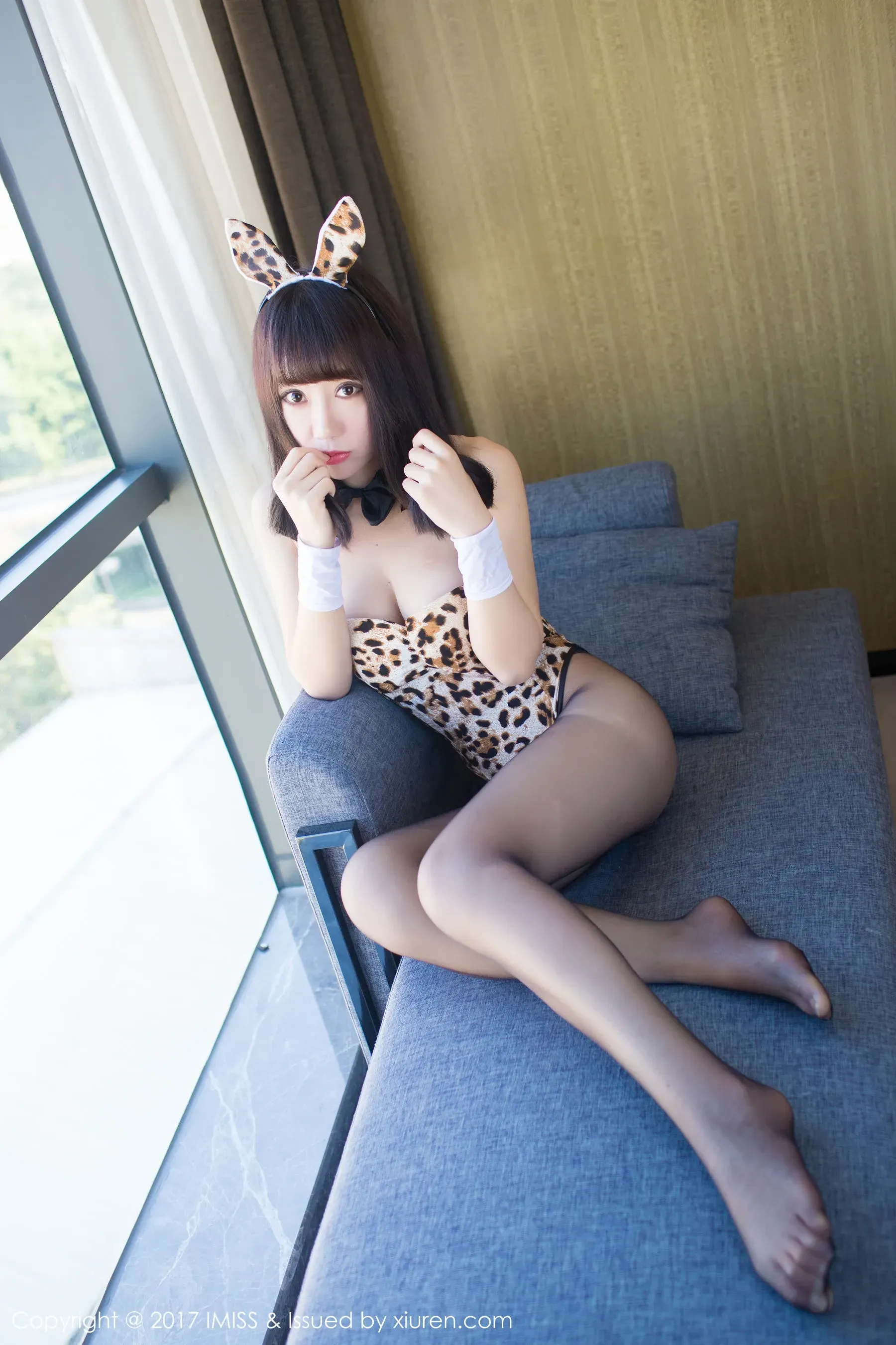 夏笑笑Summer《黑丝豹纹兔女郎+粉嫩内衣》 爱蜜社 Vol.145插图3