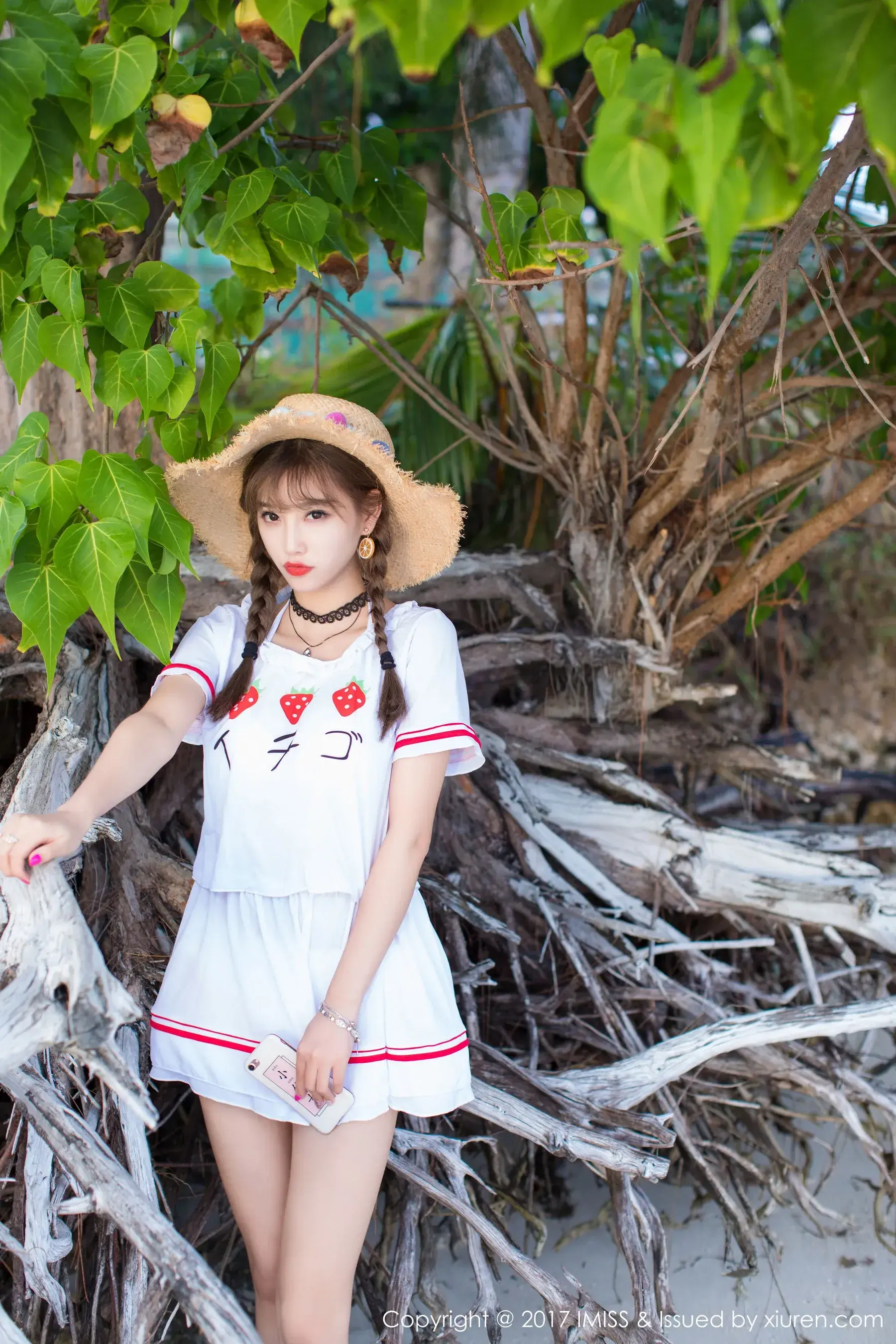 杨晨晨sugar《阳光和沙滩，香车与美人》 爱蜜社IMiss Vol.185插图4