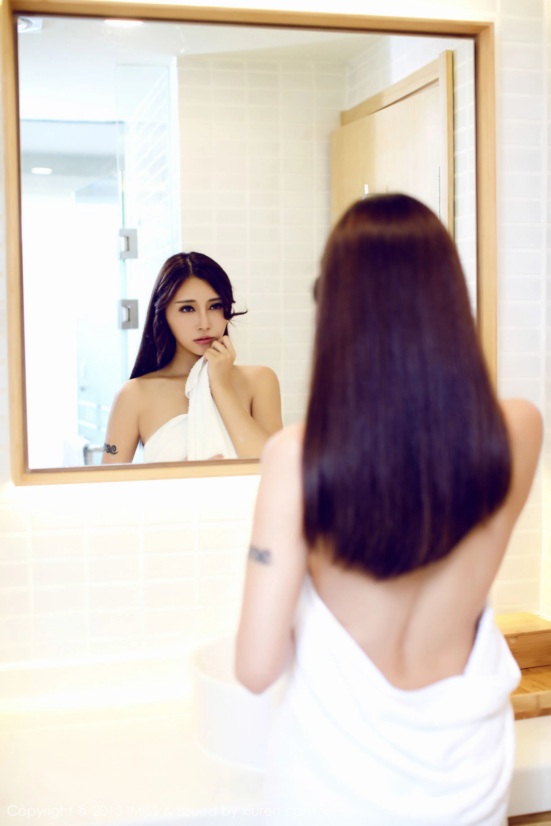 樂樂Mango《浴巾裹胸+丁字裤》 爱蜜社IMiss Vol.009插图2