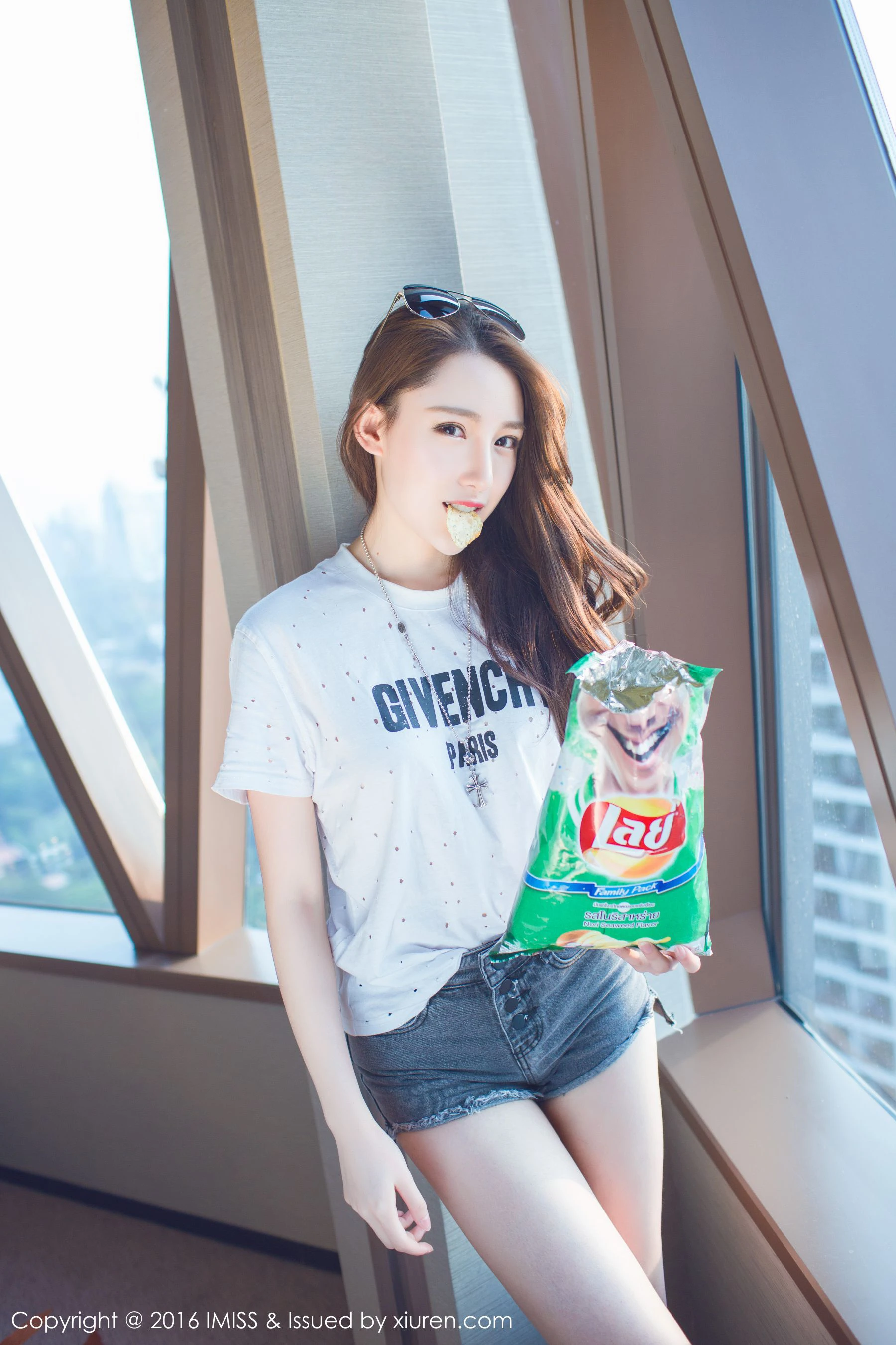 极品长腿美女@刘奕宁Lynn 爱蜜社IMiss Vol.080插图3