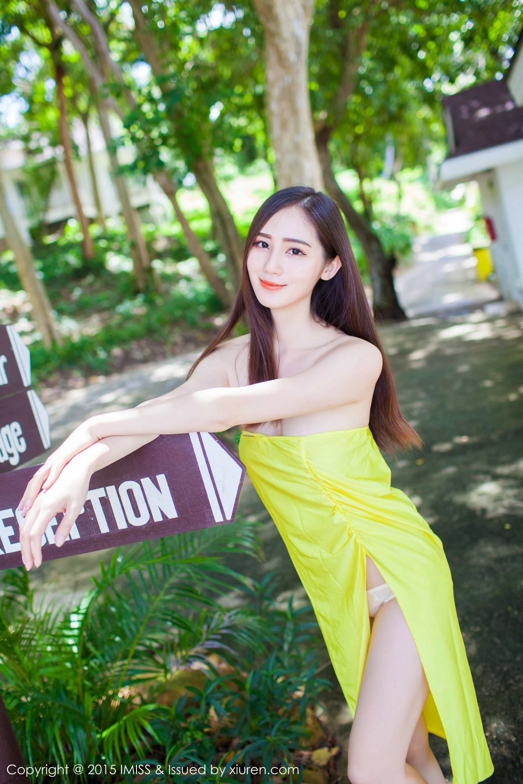 高挑美女SISY思《4套清新服饰》 爱蜜社IMiss Vol.041插图3