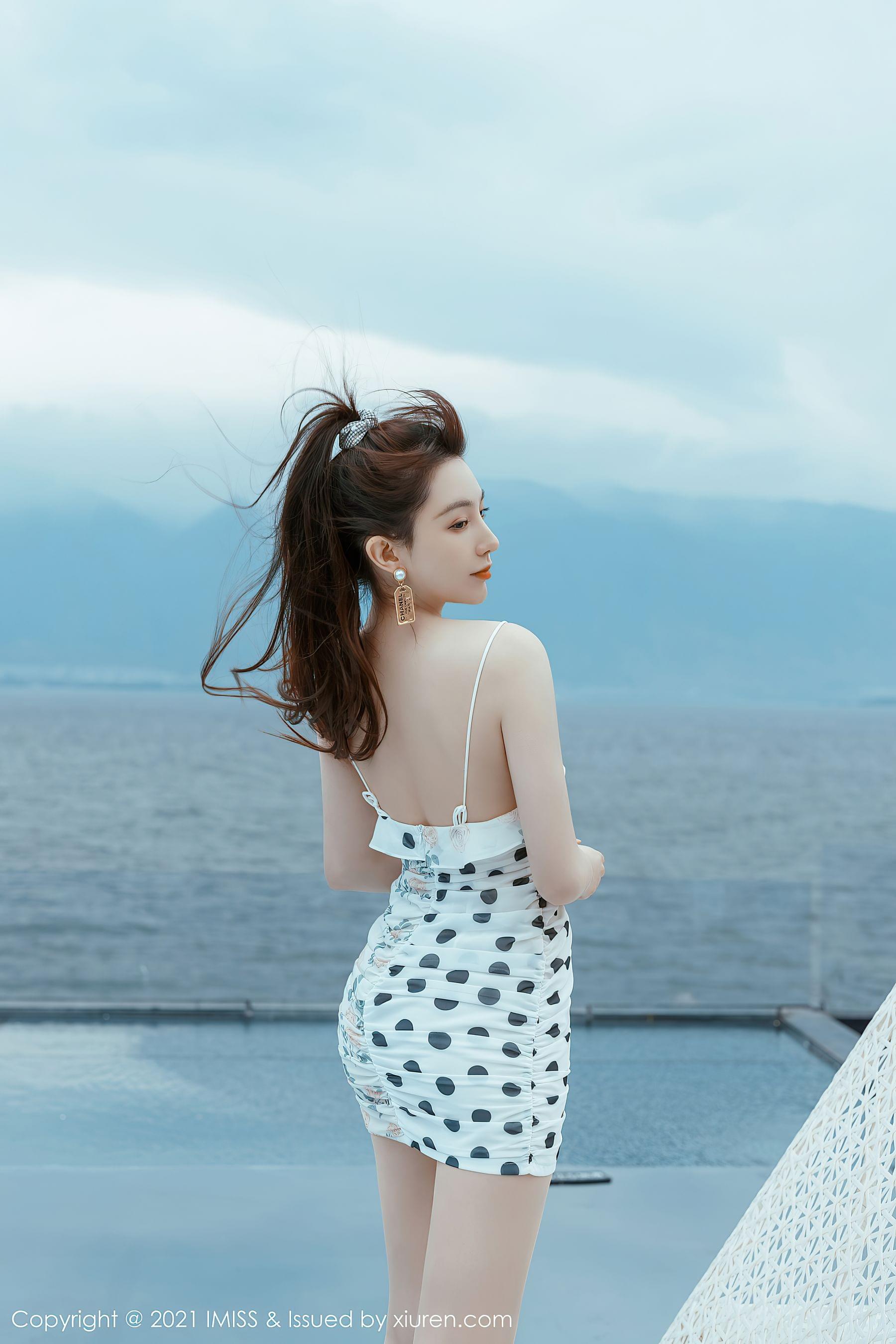 爱蜜社IMiss Vol.586 Lynn刘奕宁插图3