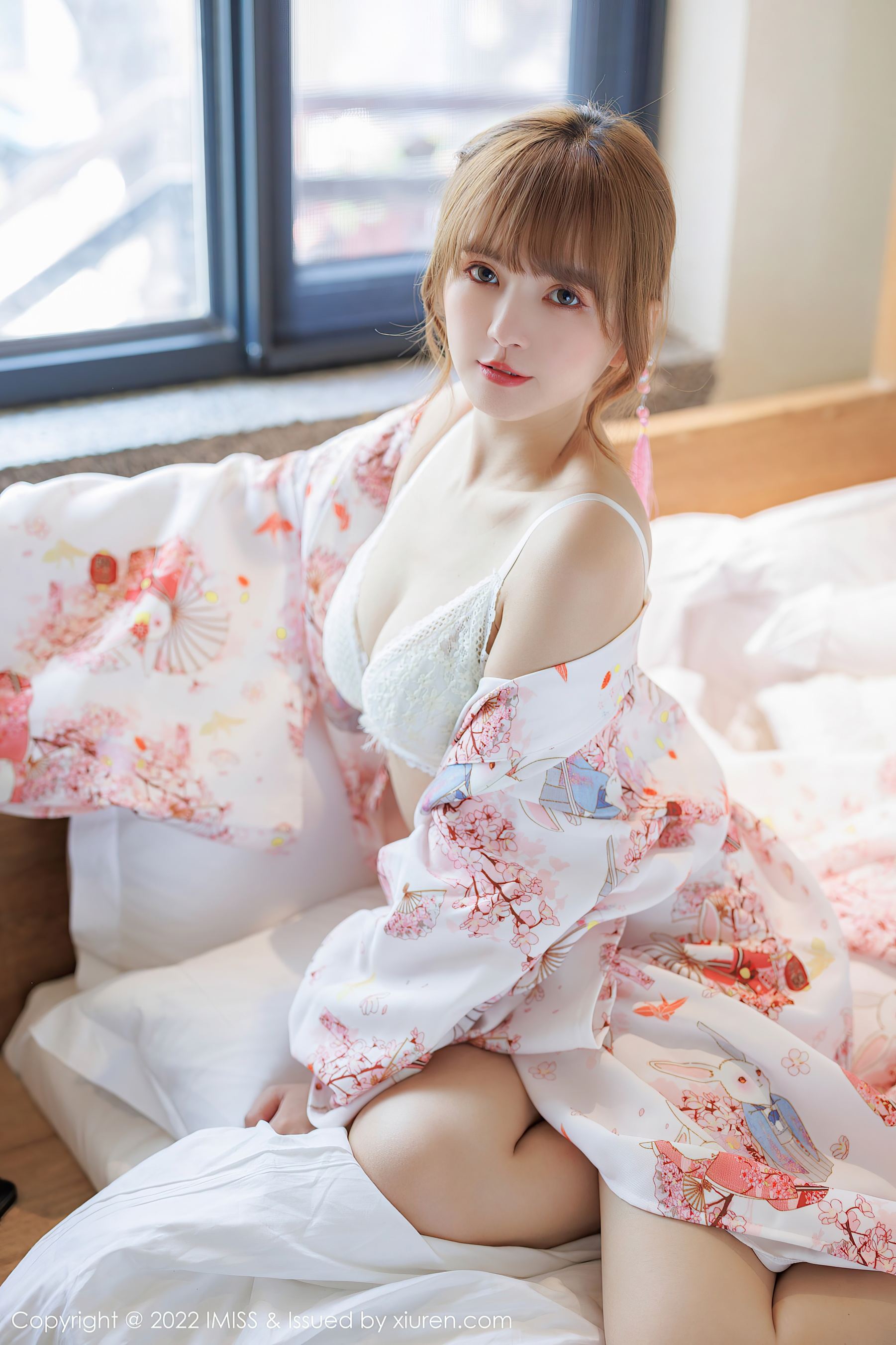 爱蜜社 VOL.676 张思允Nice 蕾丝内衣美胸写真插图6