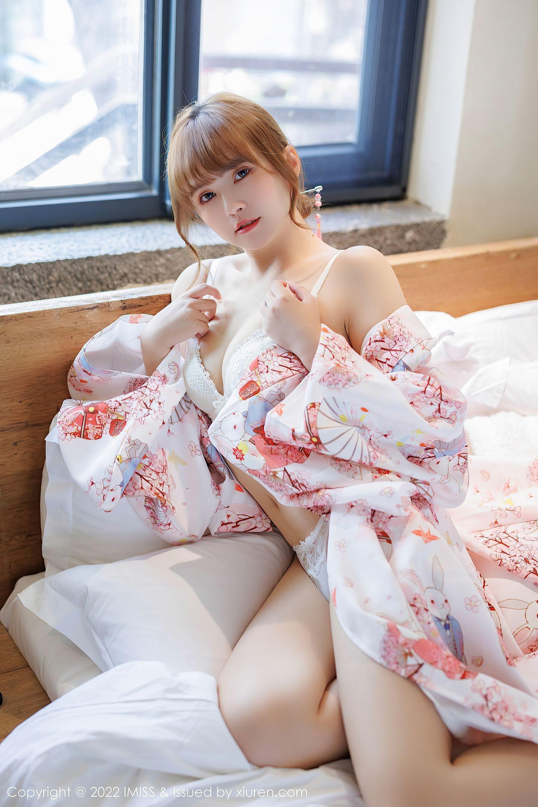 爱蜜社 VOL.676 张思允Nice 蕾丝内衣美胸写真插图7