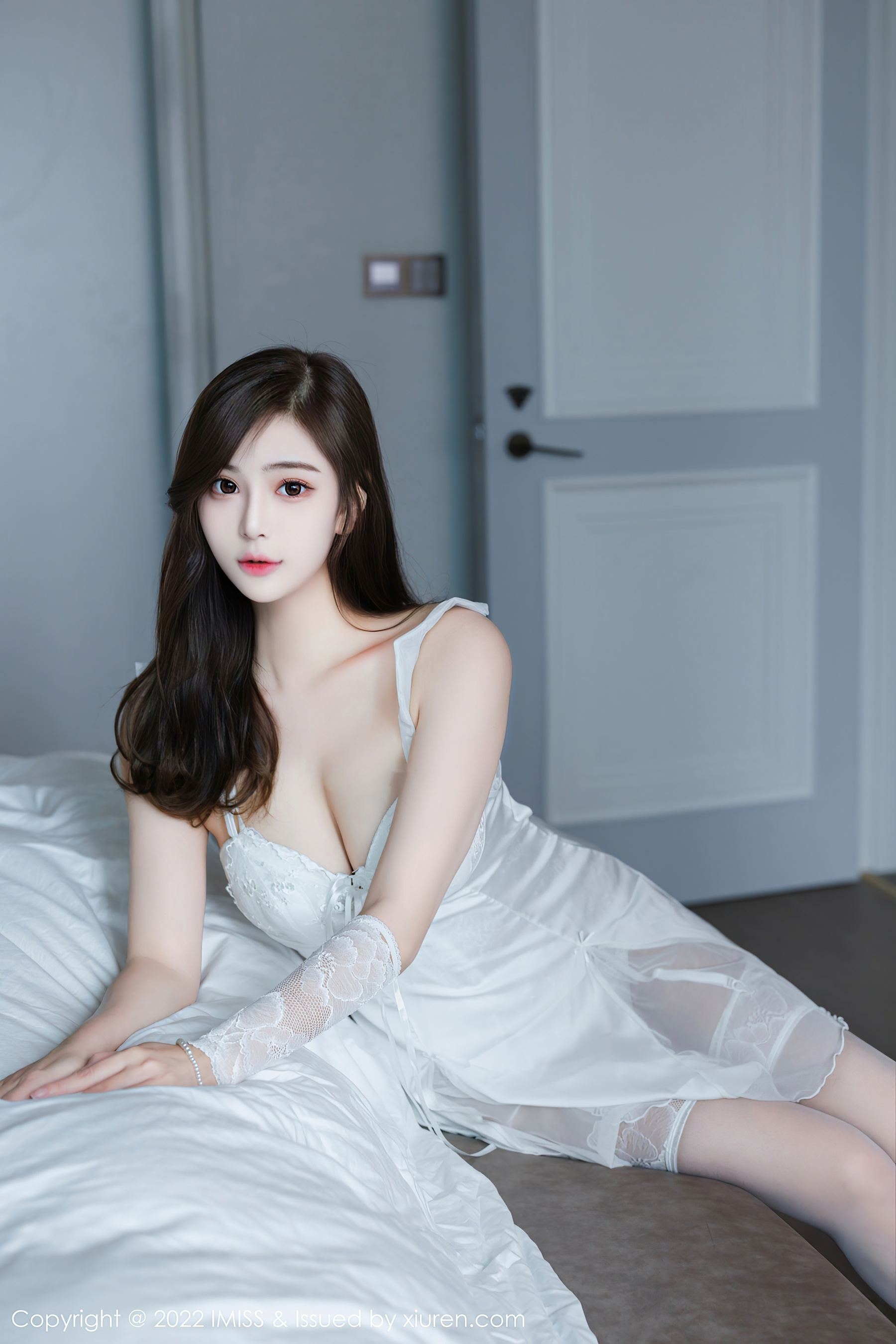 爱蜜社 VOL.696 Lavinia肉肉插图5