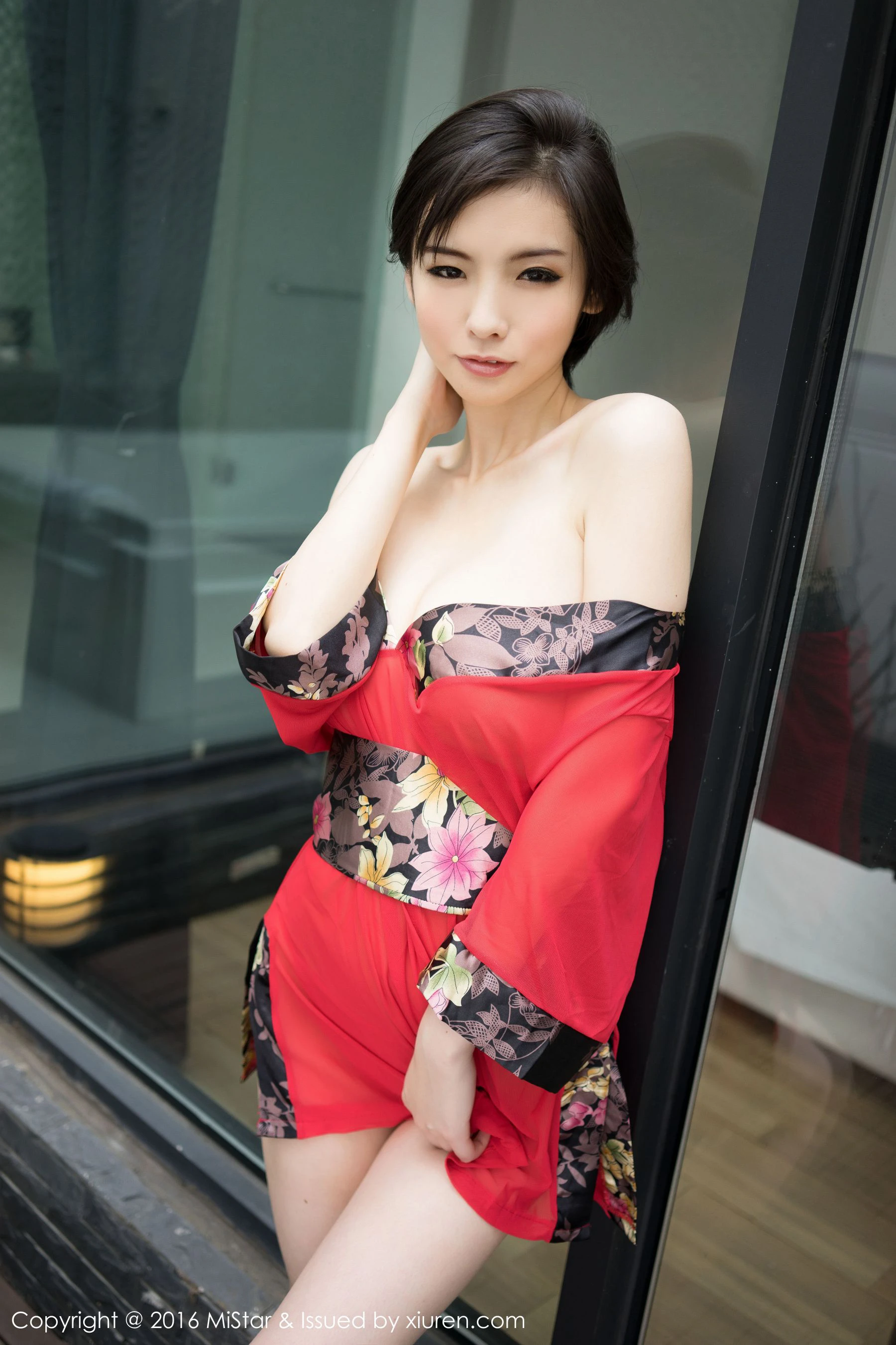 Jenny佳妮《拥有傲人巨乳的短发妹子》 魅妍社 Vol.077插图2