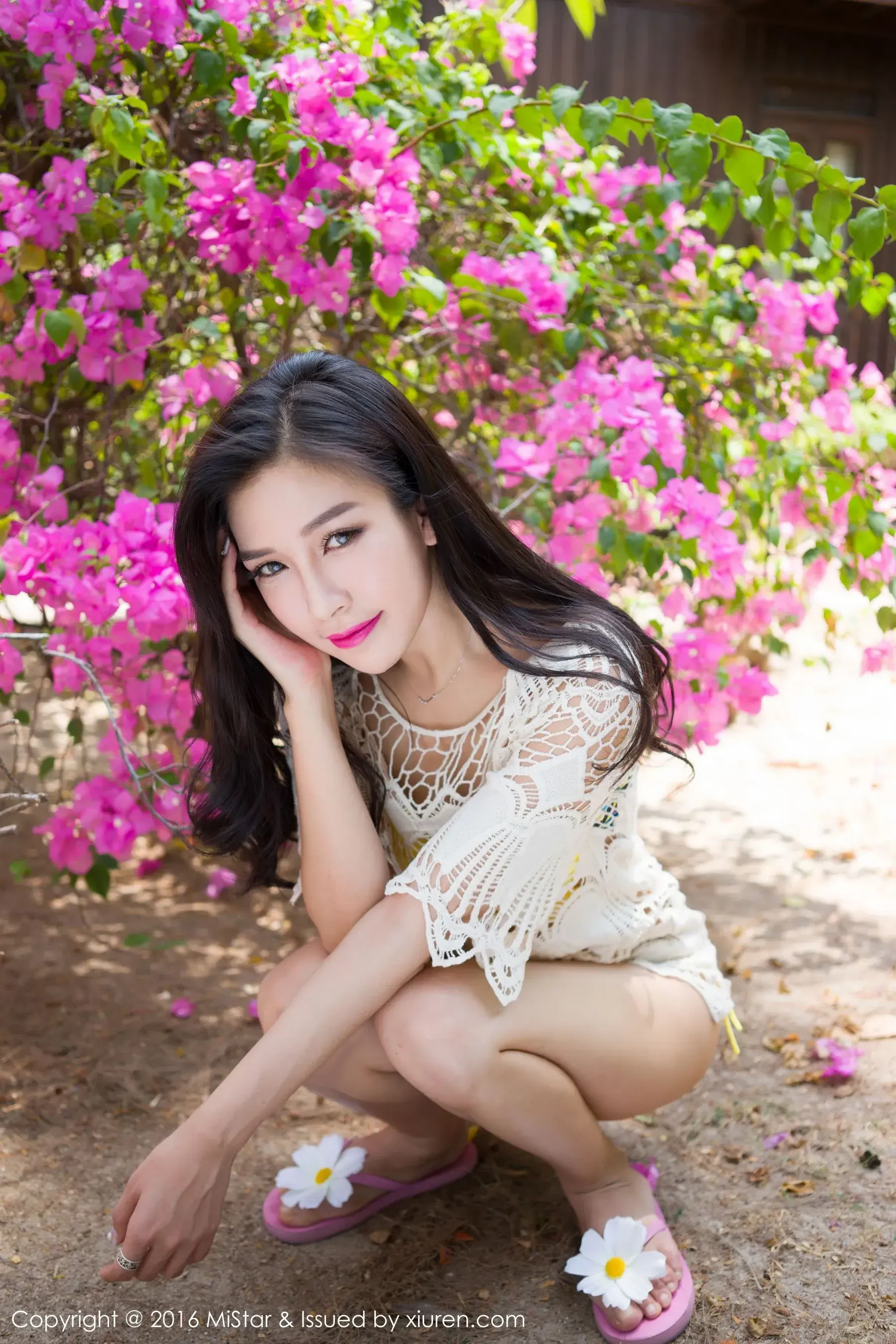 戴小唯《翘臀比基尼+清新小短裙》 魅妍社 Vol.138插图