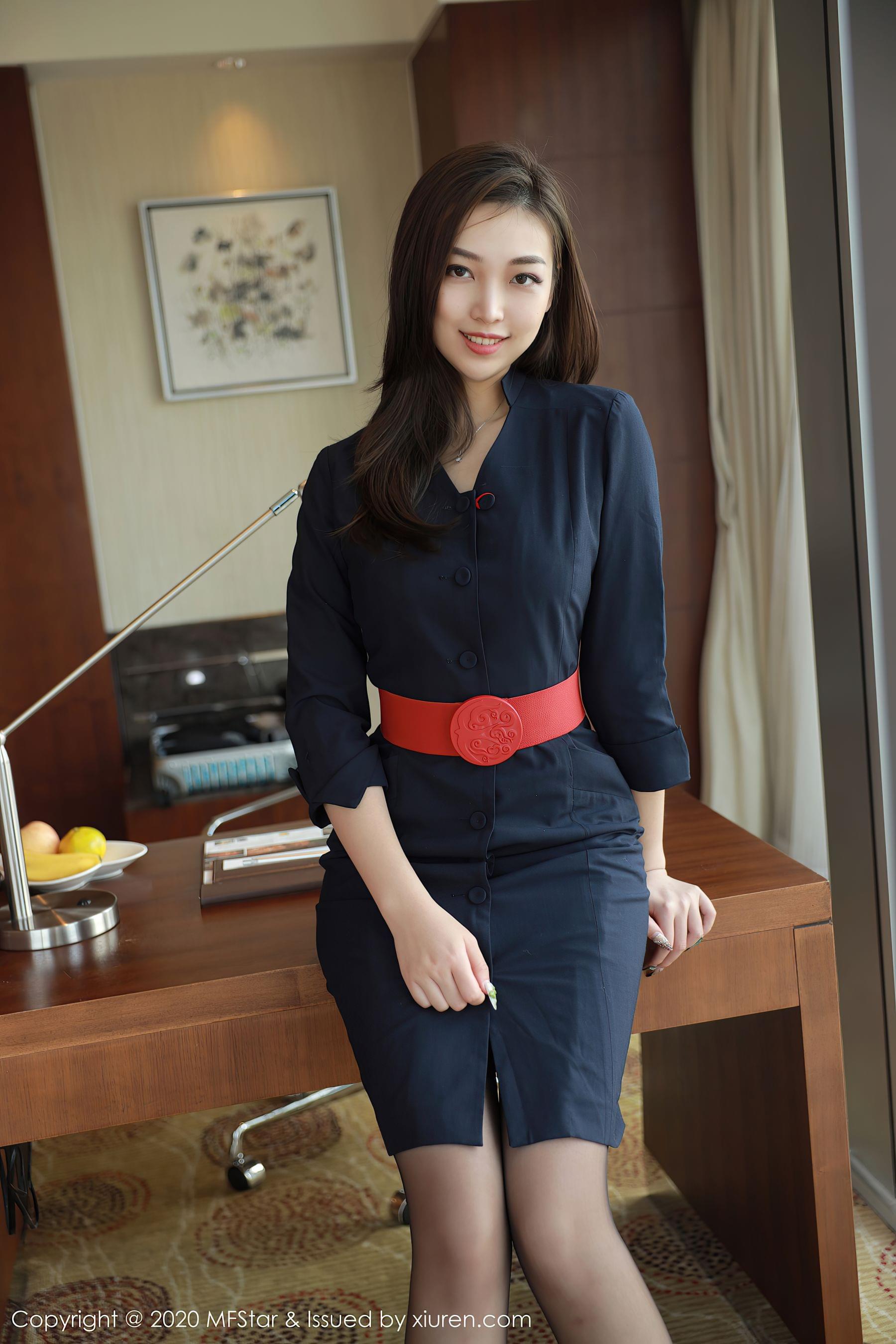 模范学院 Vol.404 郑颖姗插图1