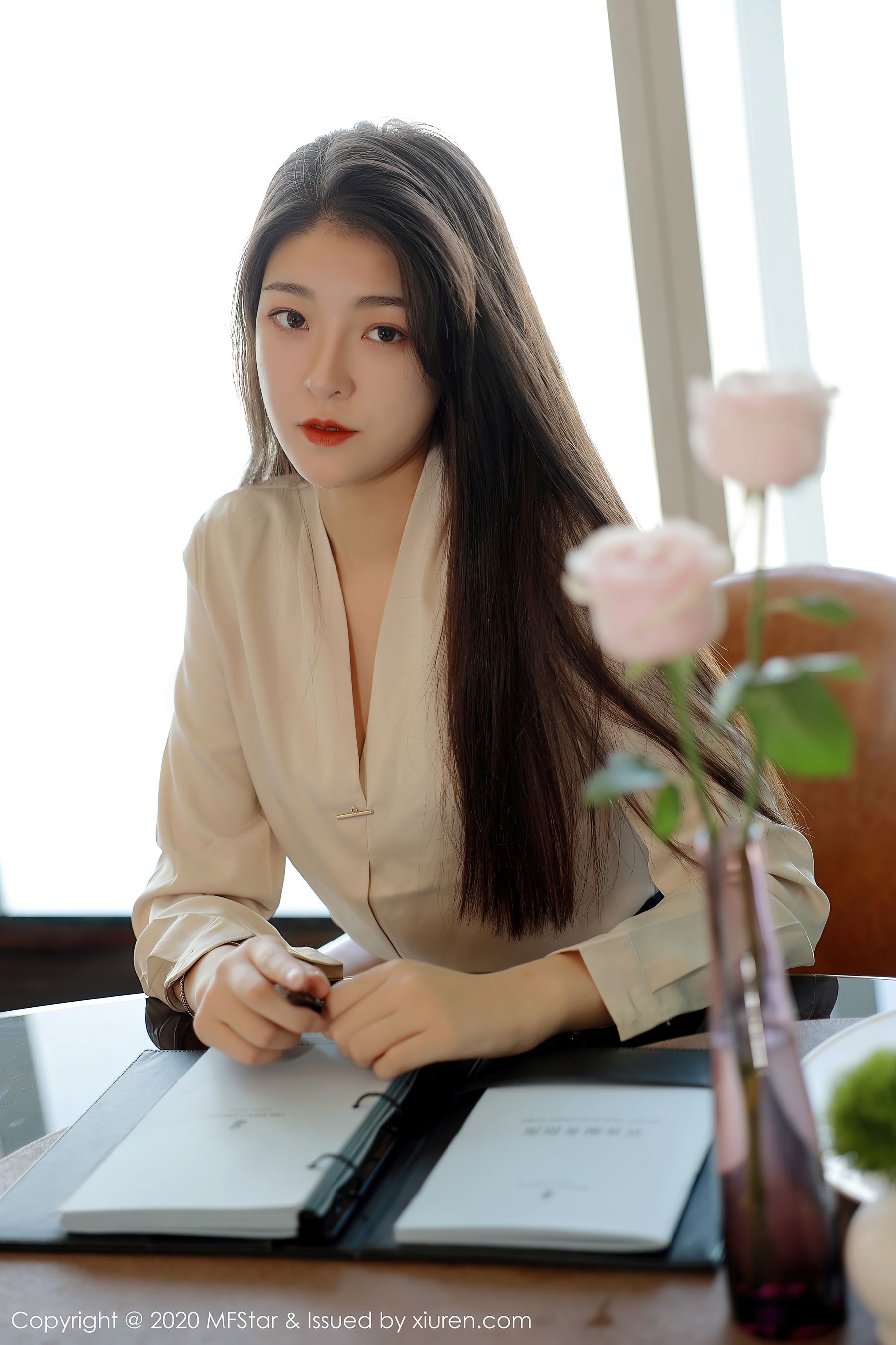 模范学院 Vol.418 Laura苏雨彤插图2