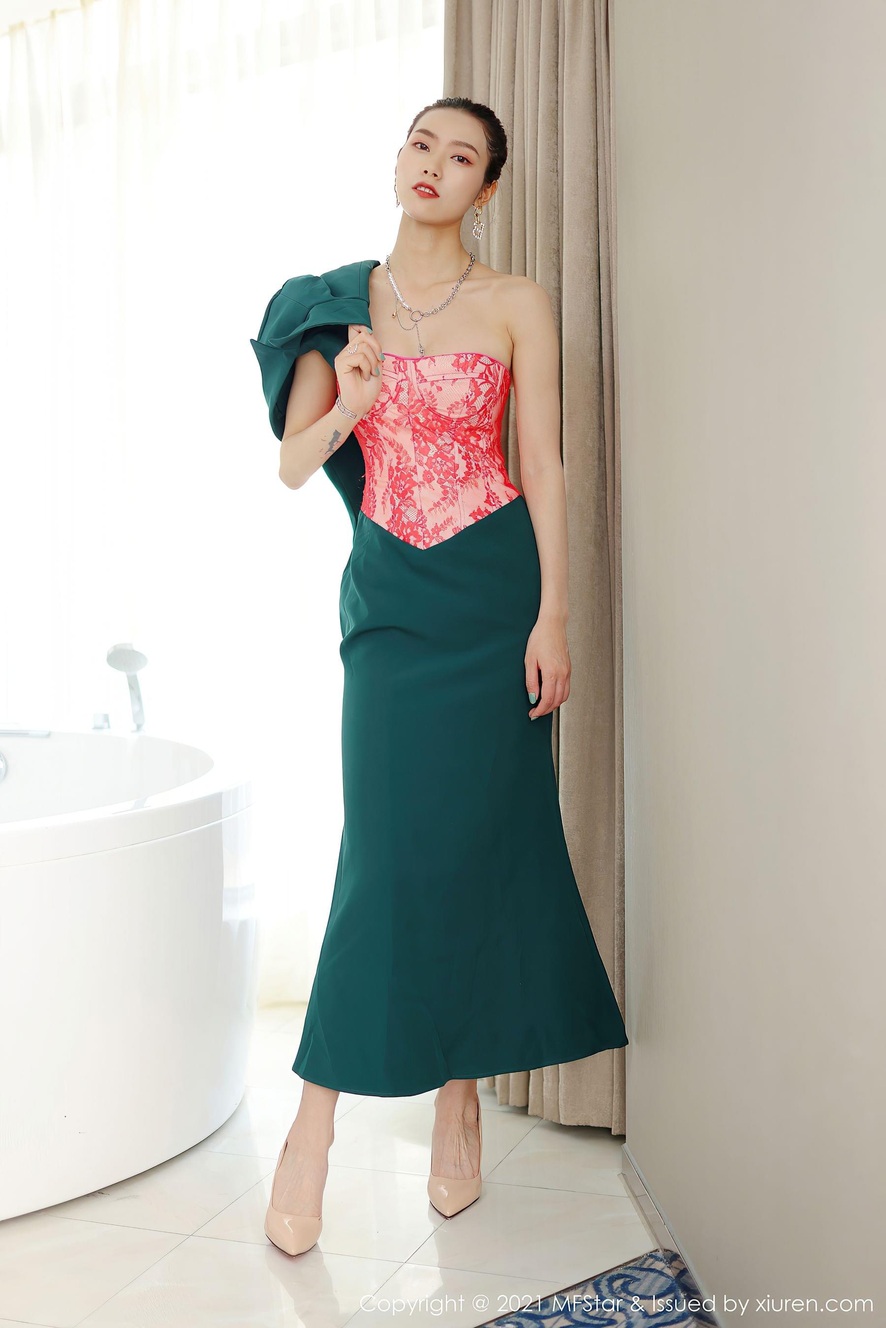 模范学院 Vol.500 方子萱插图3