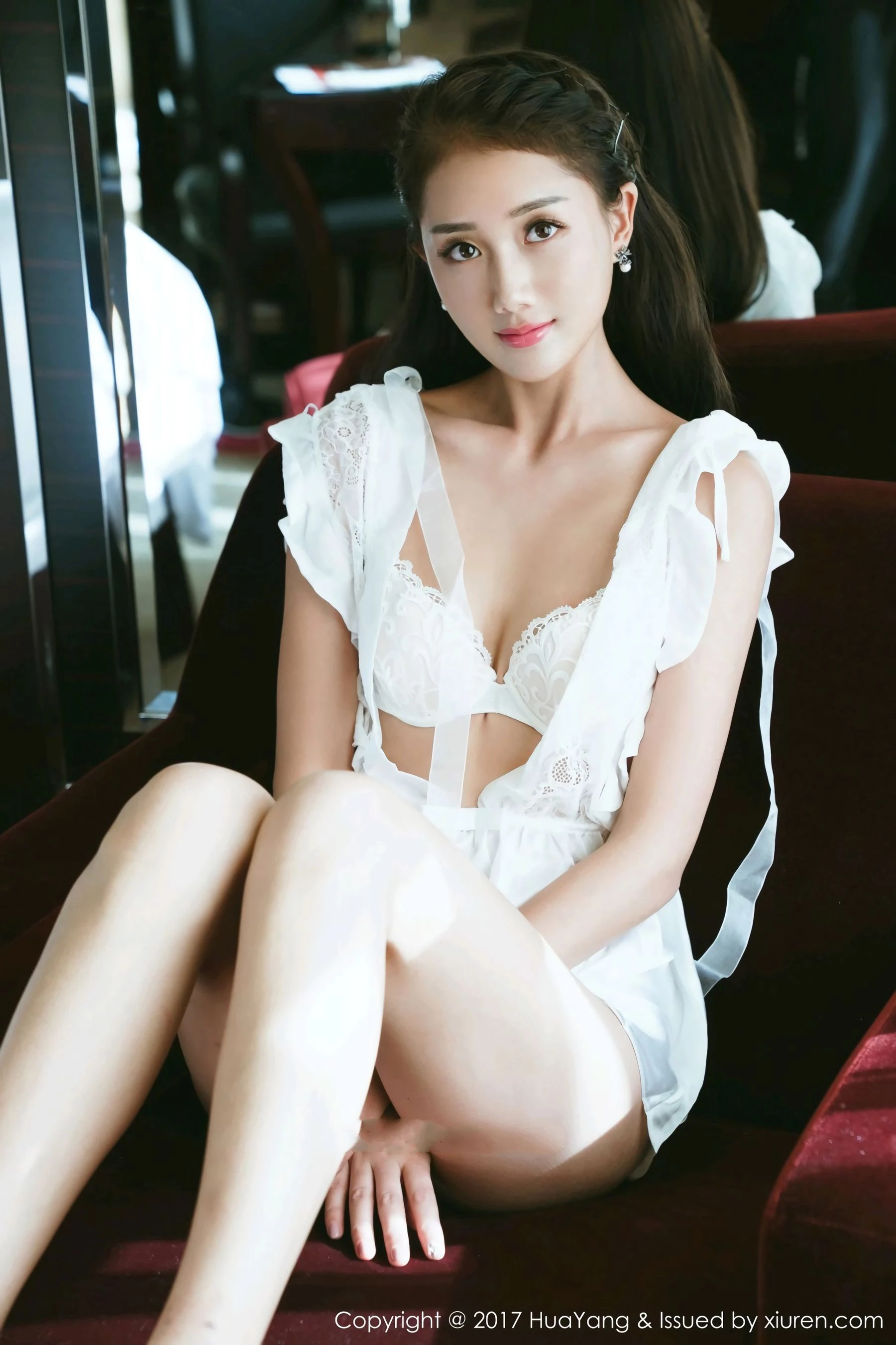 晴儿Anne《五官精致颜值清新秀丽》 花漾Show Vol.009插图2