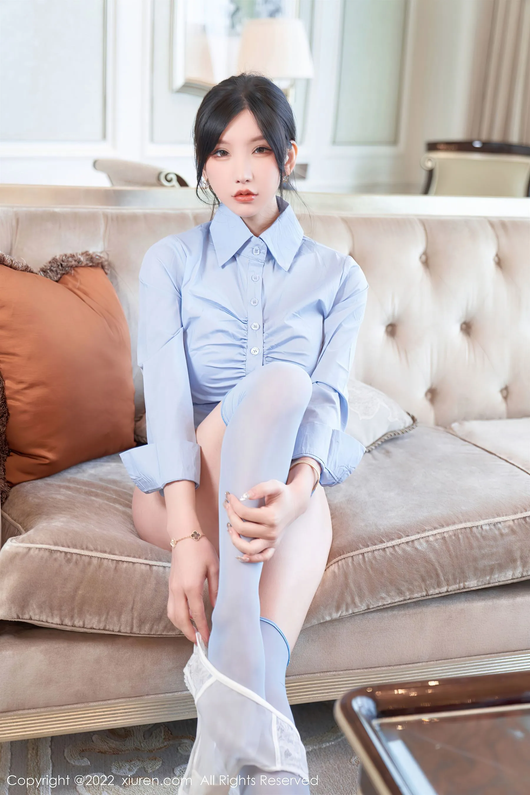  秀人网 No.5812 周于希Sally 短裙美臀第5张