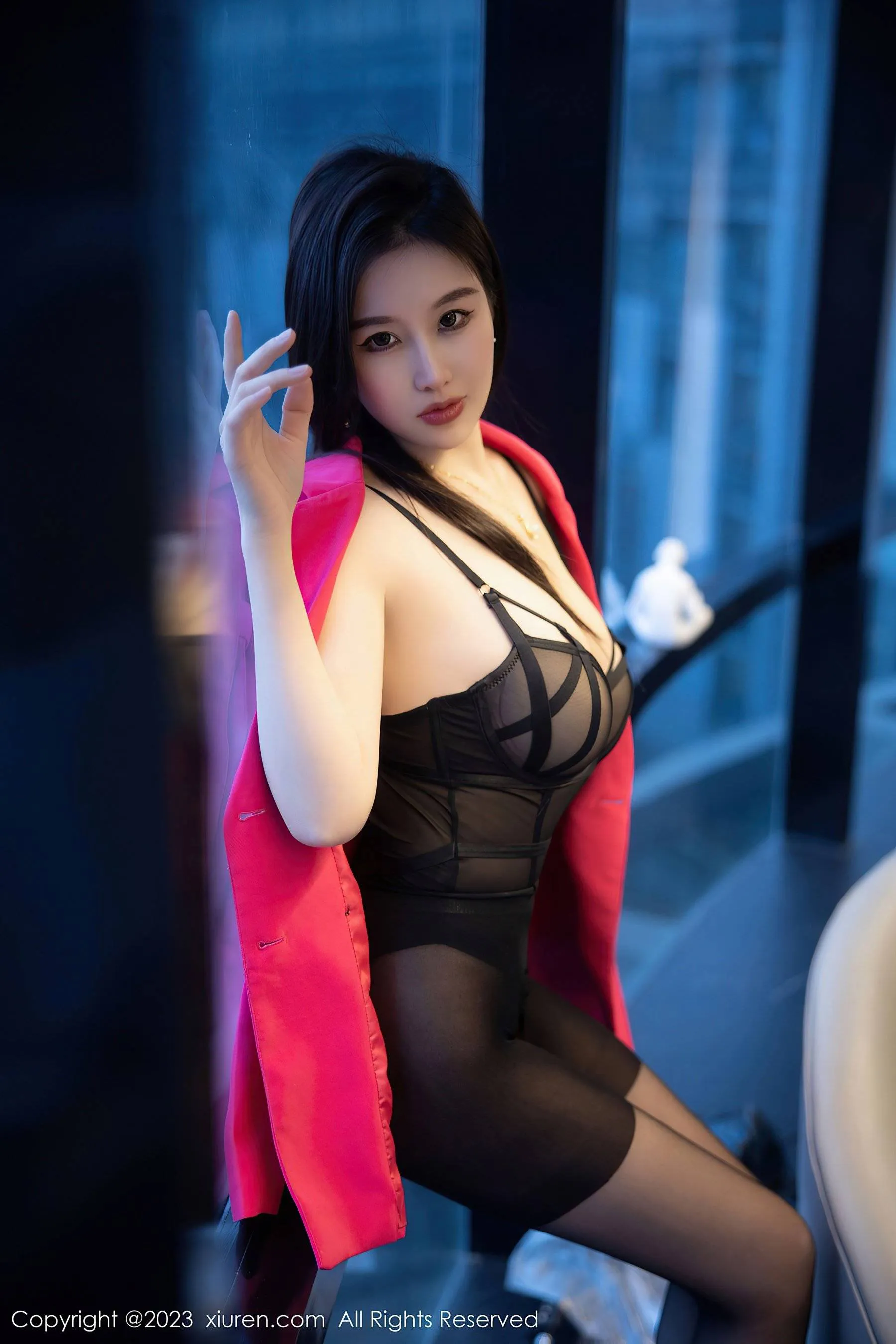  秀人网 No.6103 月音瞳第5张