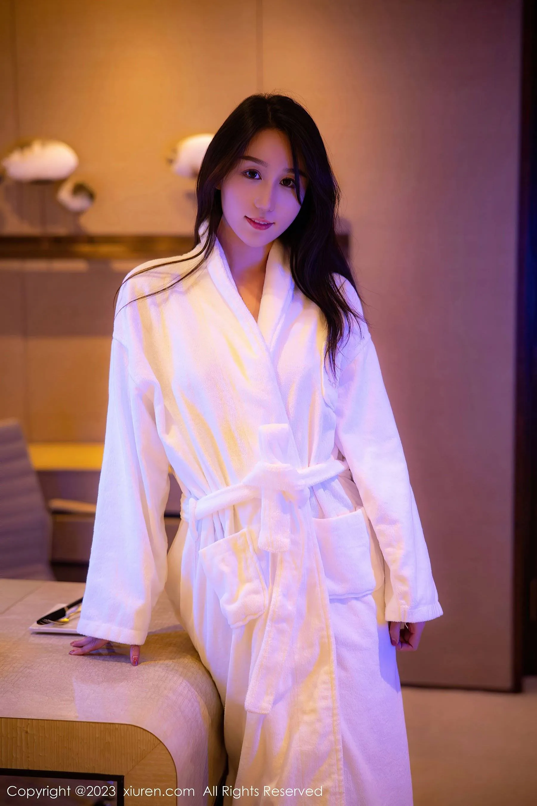  秀人网 No.6083 薇薇酱 睡袍美腿第23张