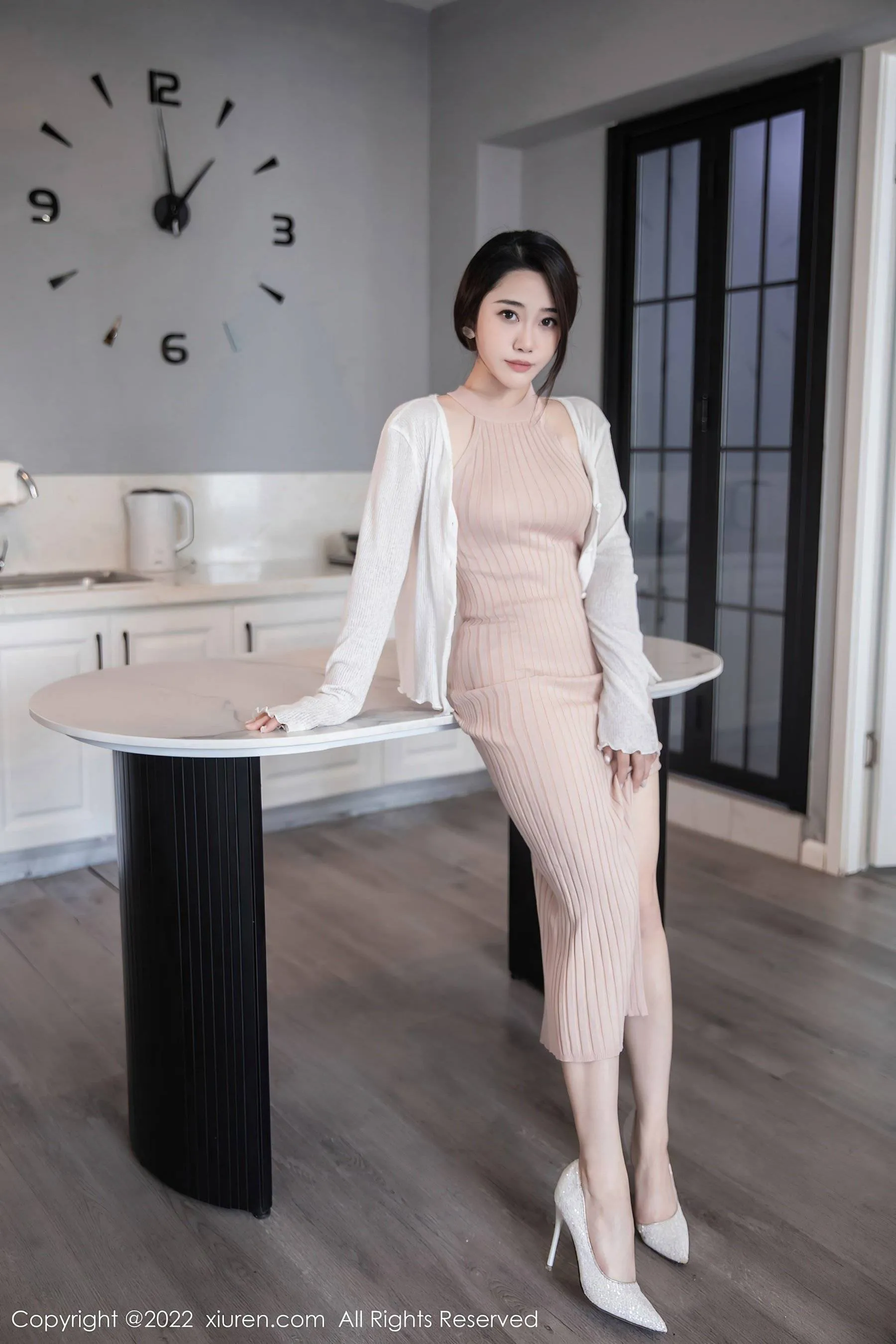  秀人网 No.6066 严利娅Yuliya 丰腴美臀第11张