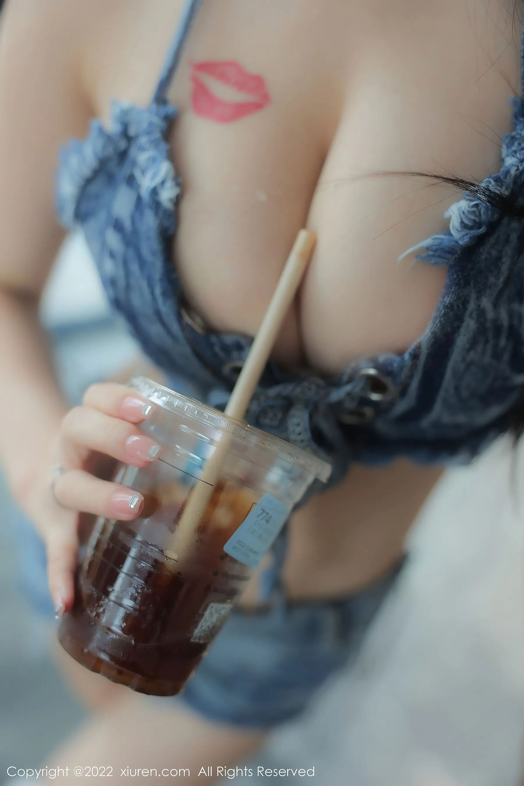  秀人网 No.5868 美七Mia 牛仔服美臀第21张