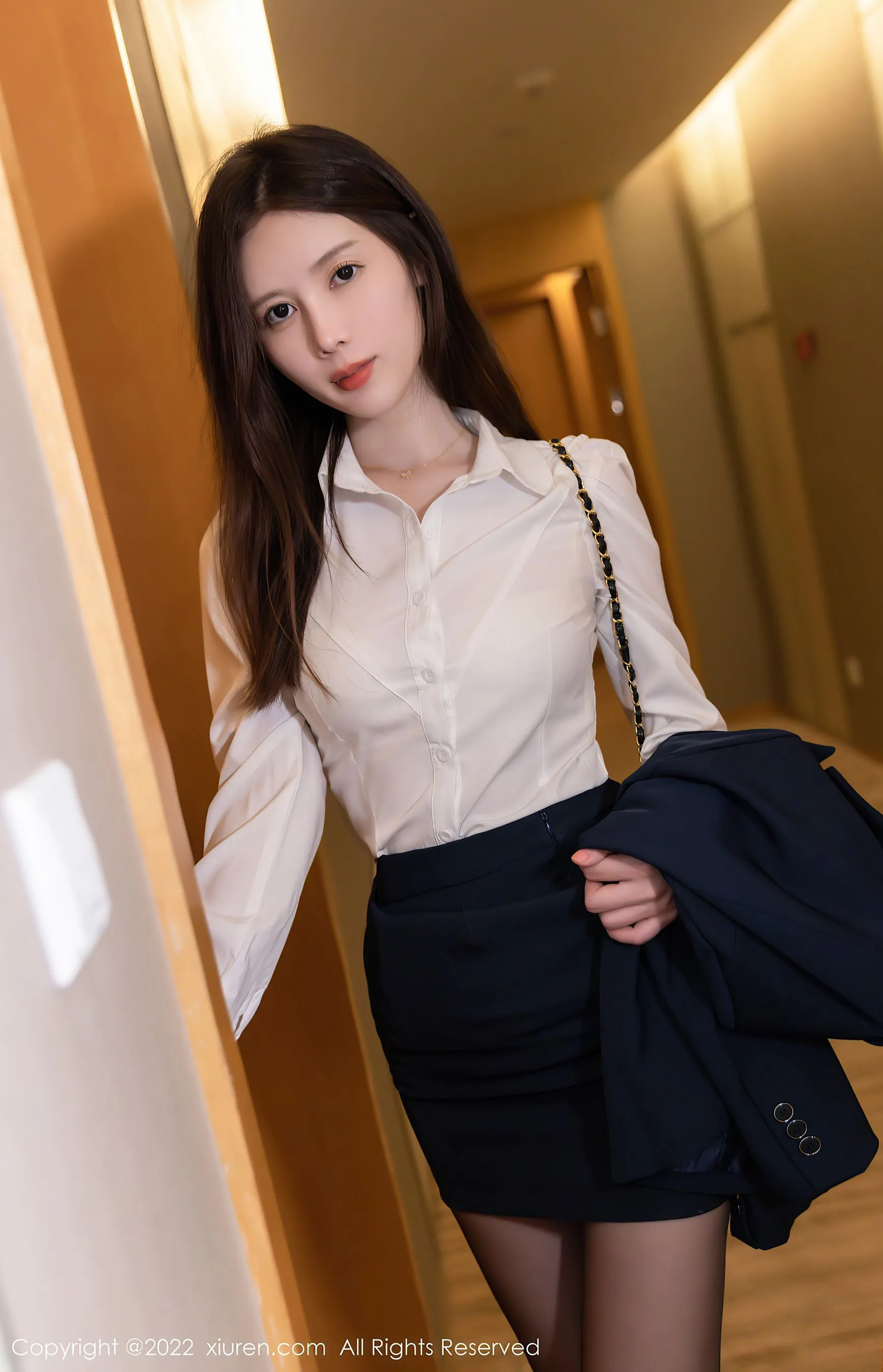 秀人网 No.5993 吴雪瑶 美腿黑丝第18张