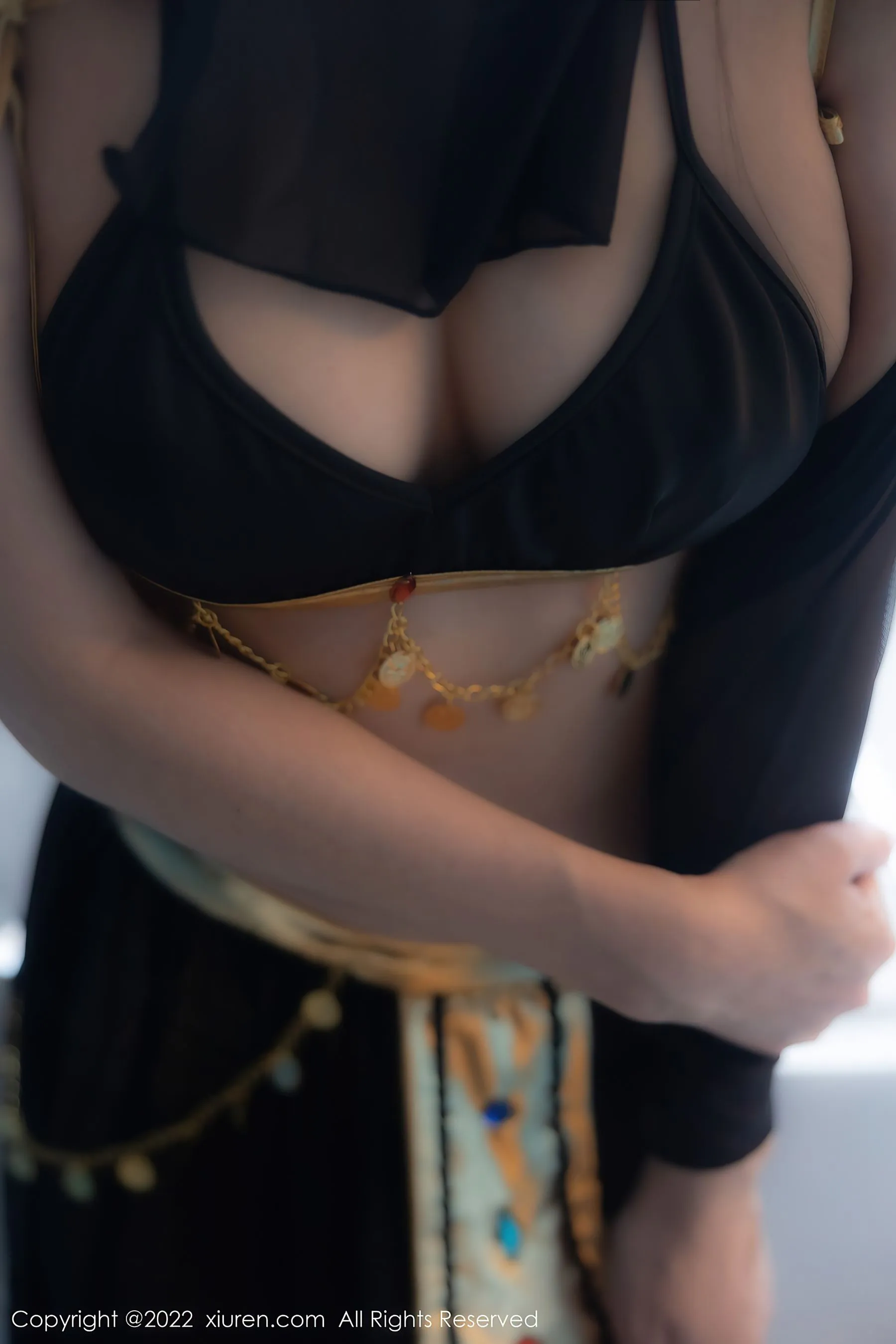  秀人网 No.5849 李雅柔182CM 西域风情第21张