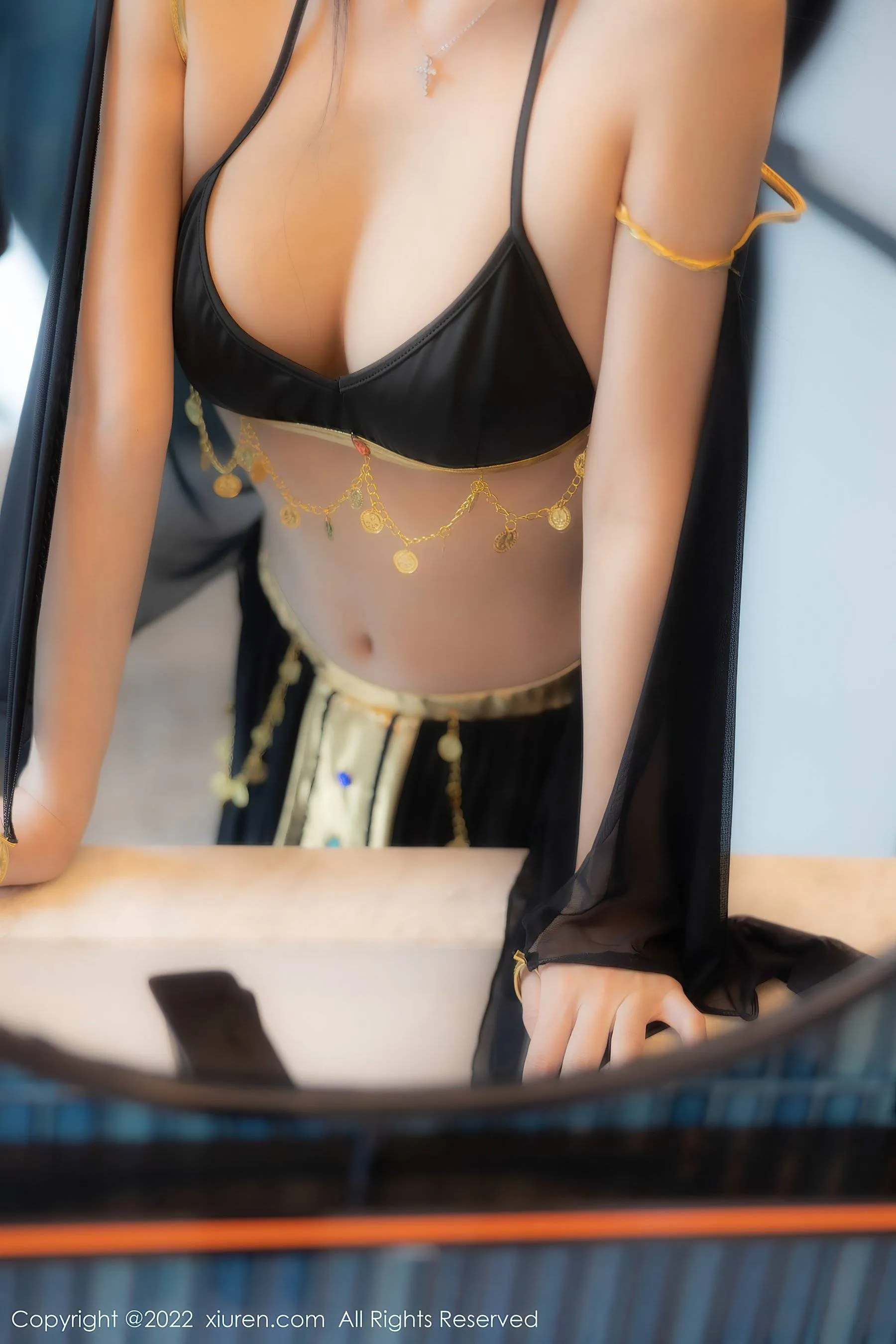 秀人网 No.5849 李雅柔182CM 西域风情第3张