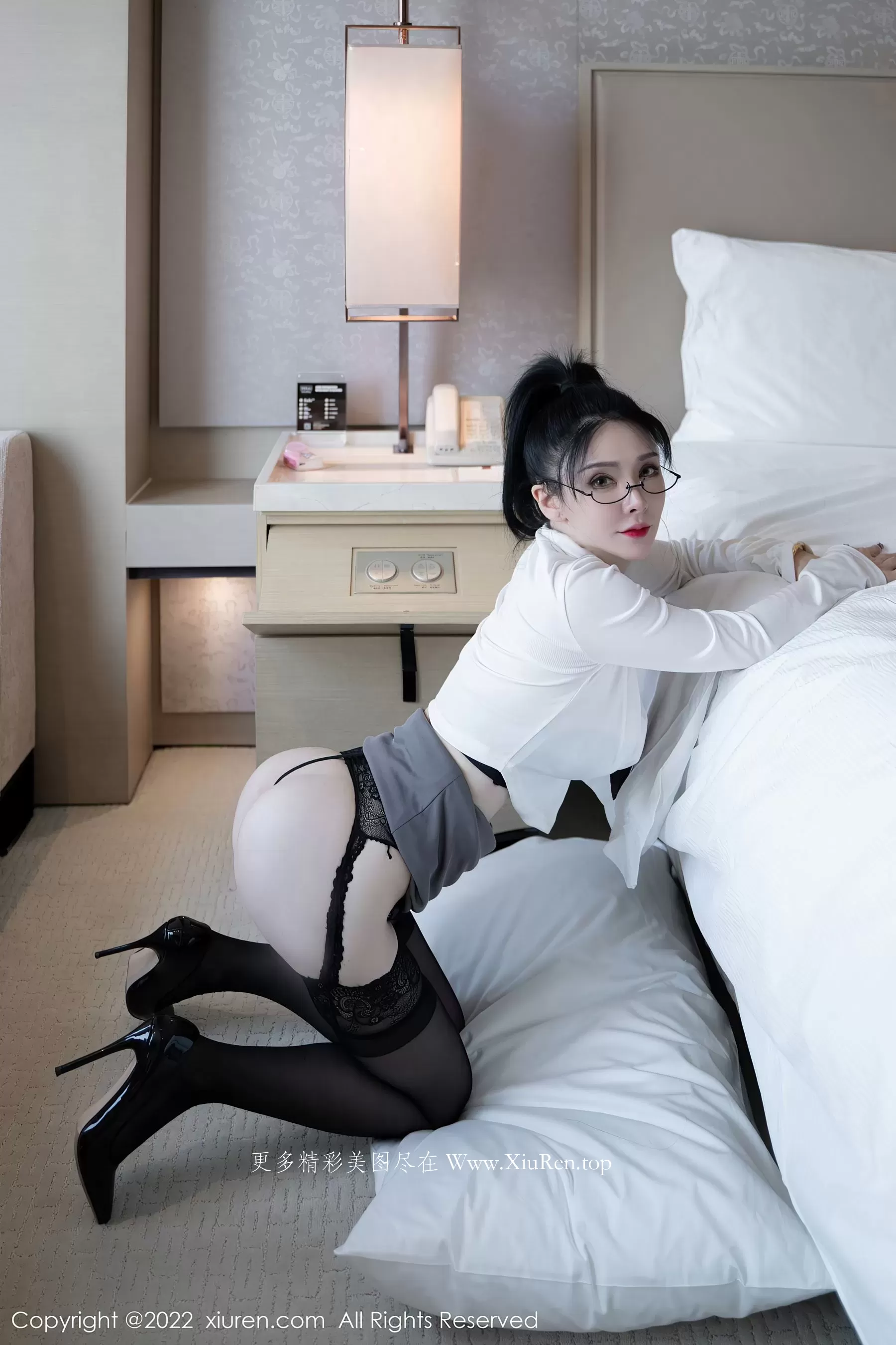  秀人网 No.5856 潘娇娇 黑丝美臀第39张