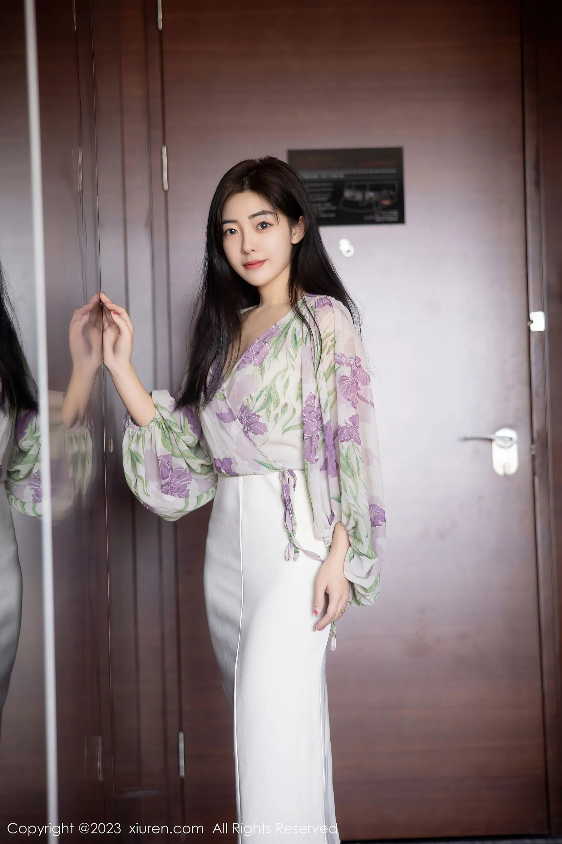 秀人网 No.6279 星子柒kiki 黑丝美腿插图6