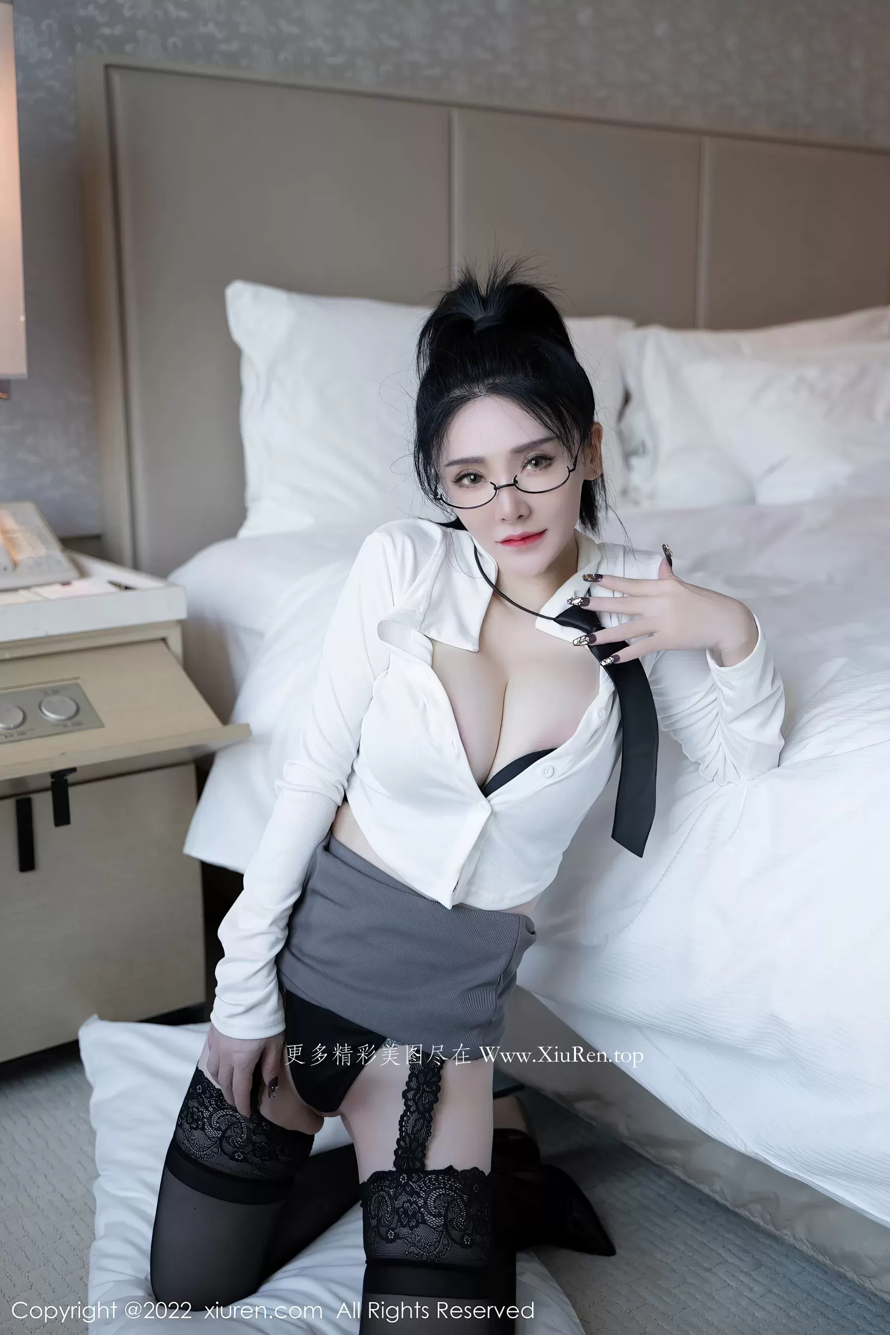  秀人网 No.5856 潘娇娇 黑丝美臀第40张