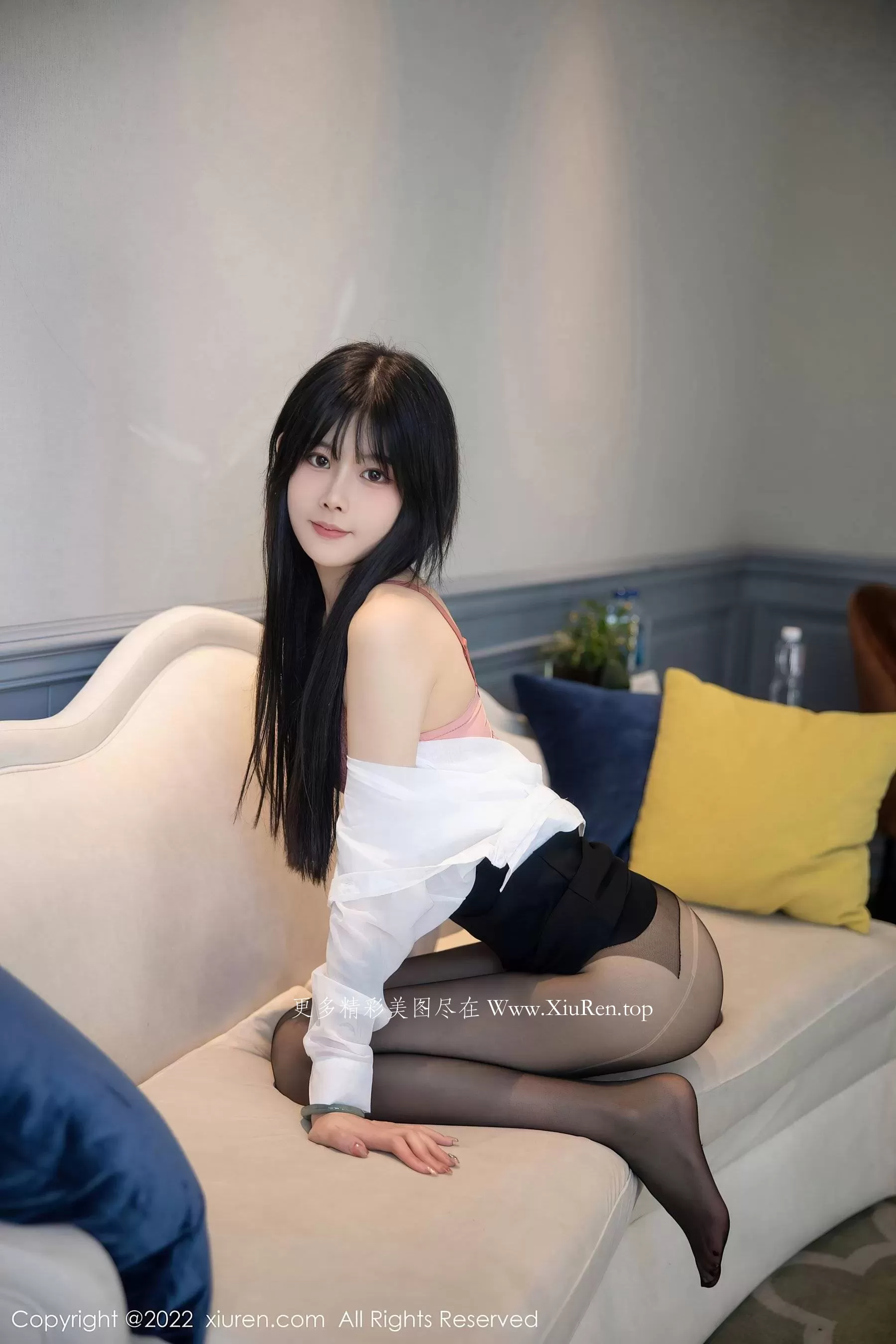 秀人网 No.5861 77qiqi 短裙黑丝第6张