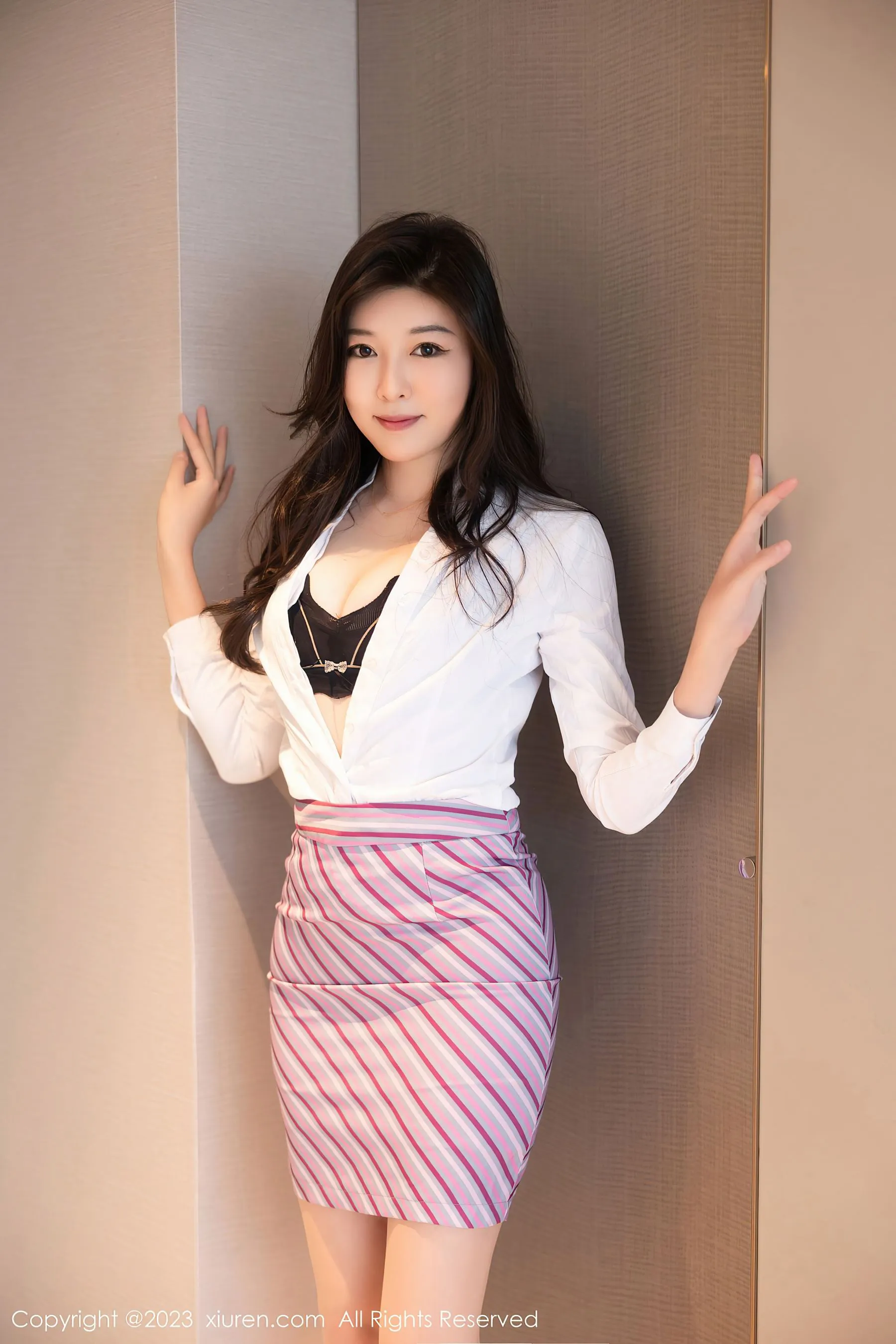 秀人网 No.6741 卡卡酱 空姐制服插图7