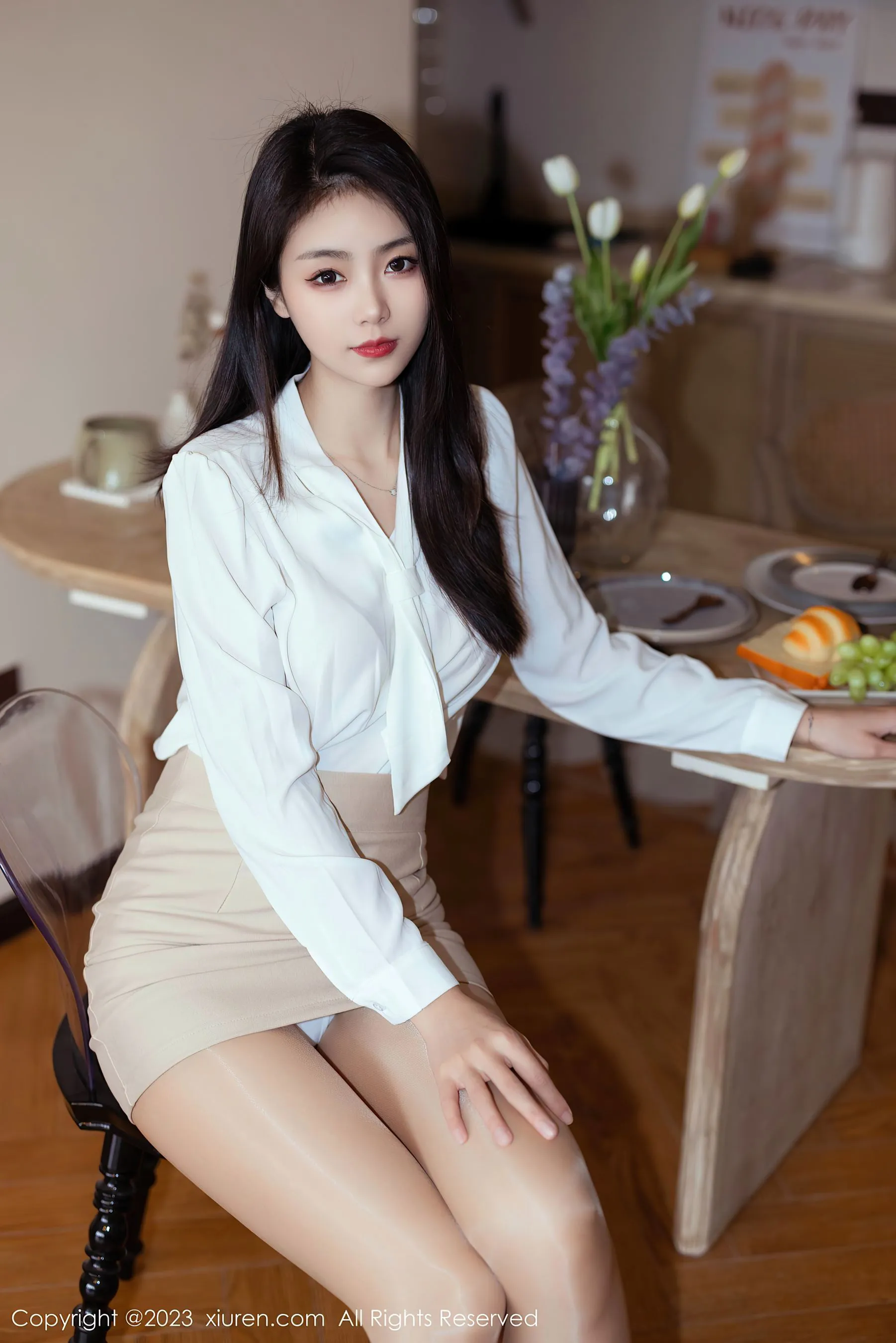 秀人网 No.6465 可樂Vicky 短裙美腿插图6