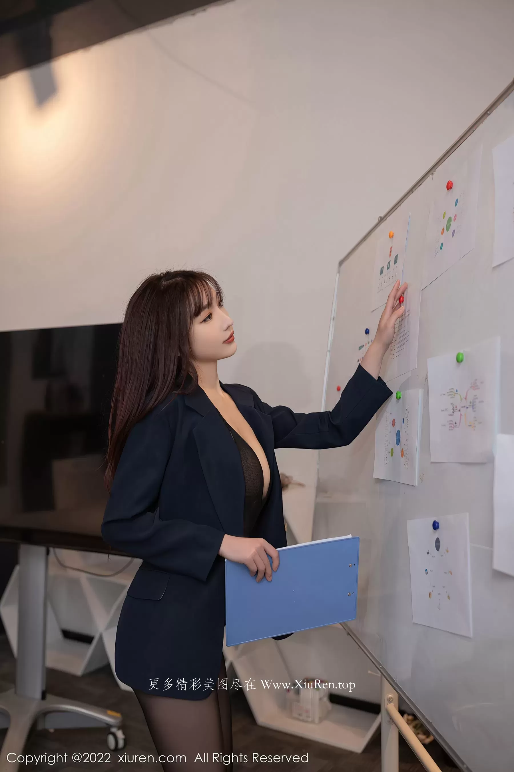  秀人网 No.6006 陆萱萱 连体袜美腿第23张