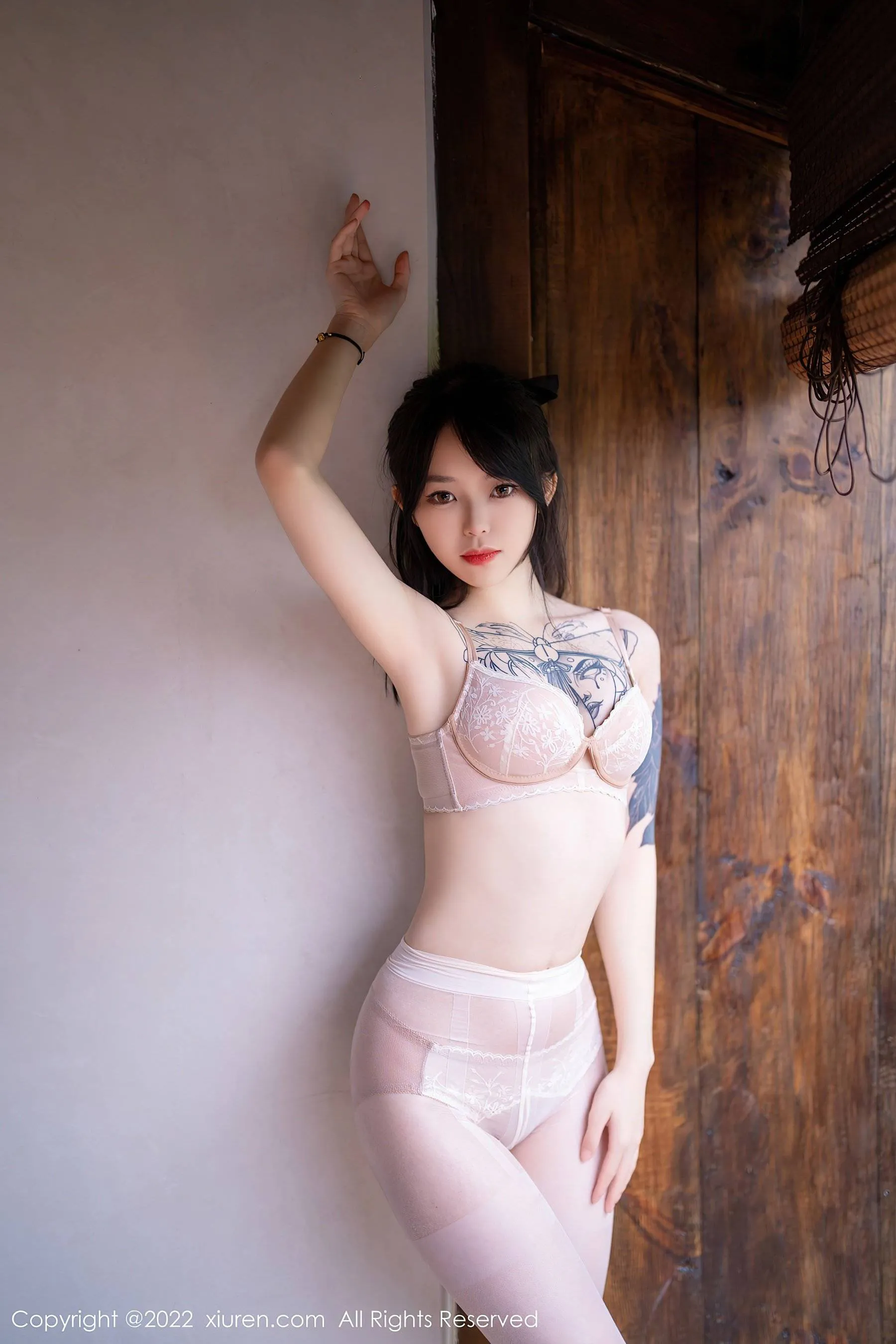 秀人网 No.5327 奶瓶子插图2