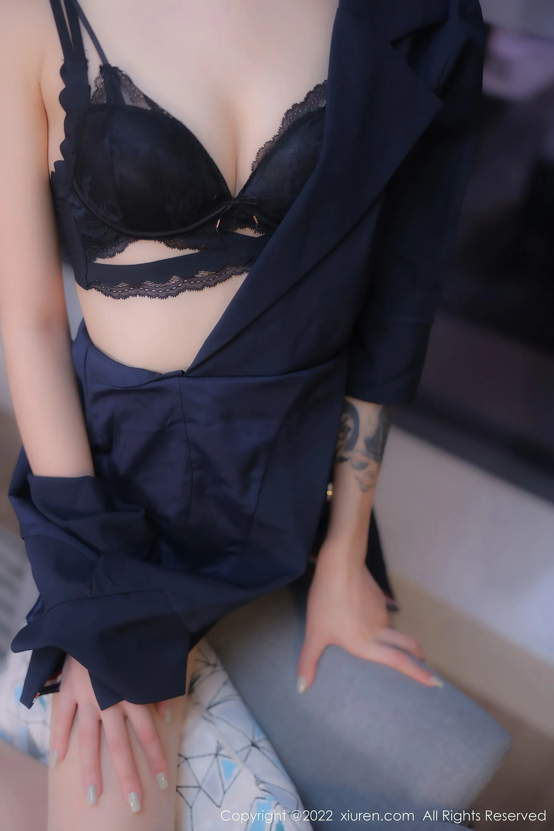 秀人网 No.5329 77qiqi 美腿丝袜插图1