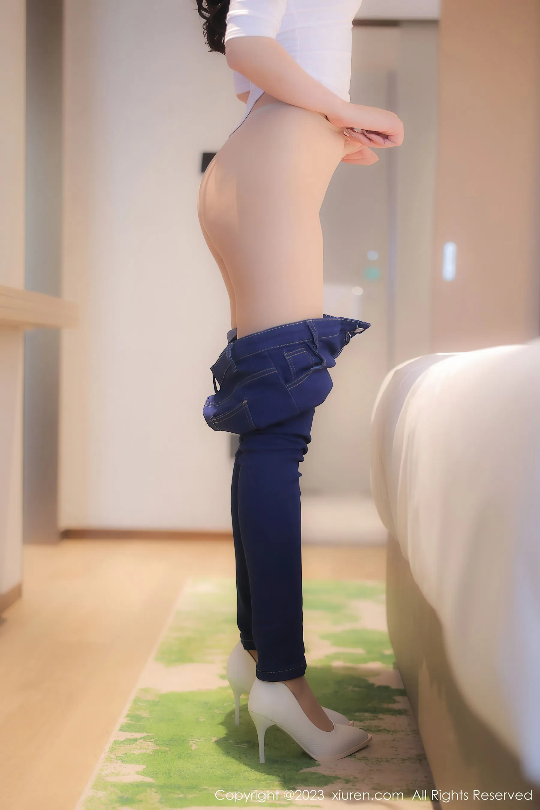 秀人网 No.6570 江真真 牛仔裤美臀插图4