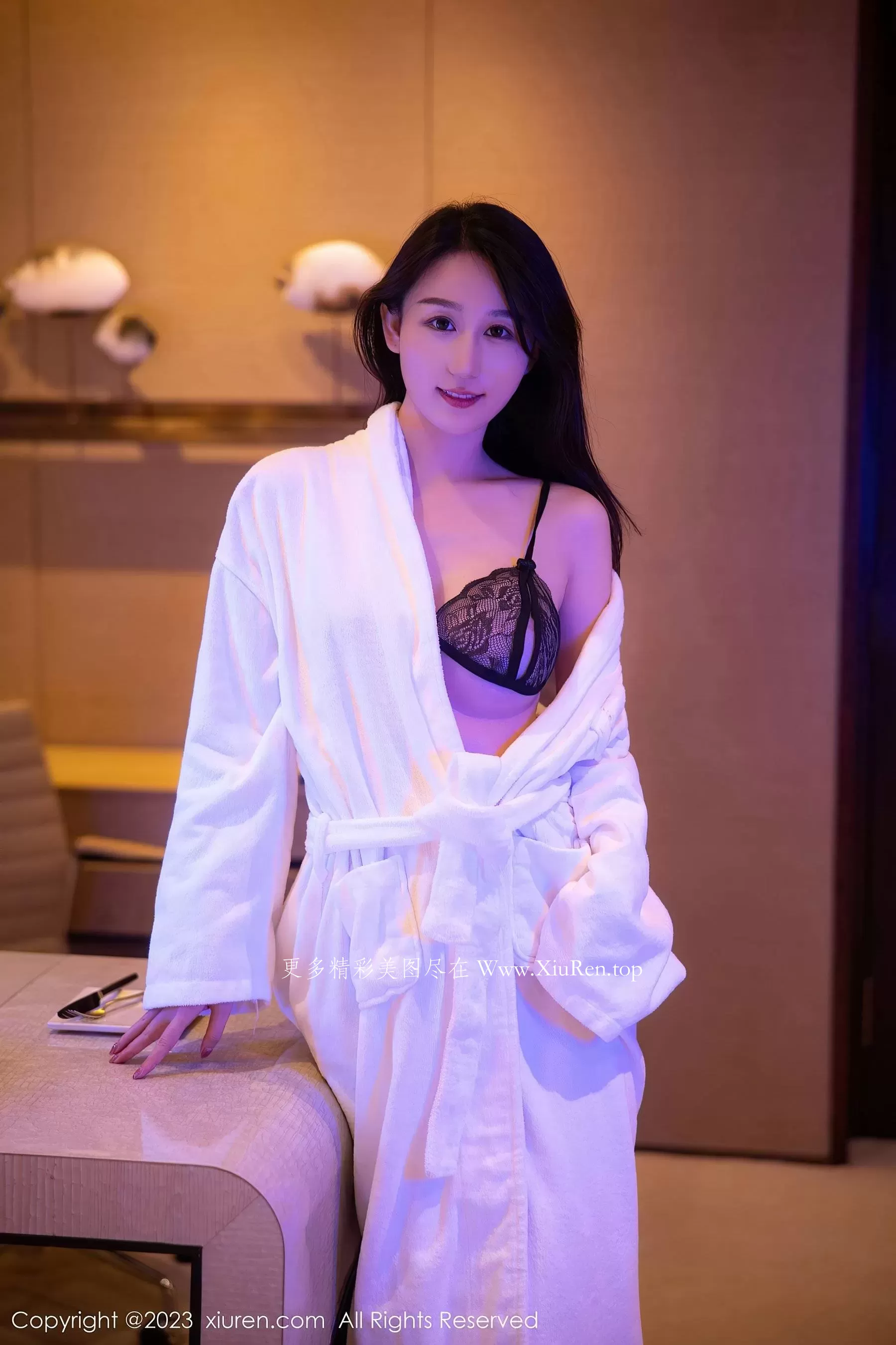  秀人网 No.6083 薇薇酱 睡袍美腿第24张