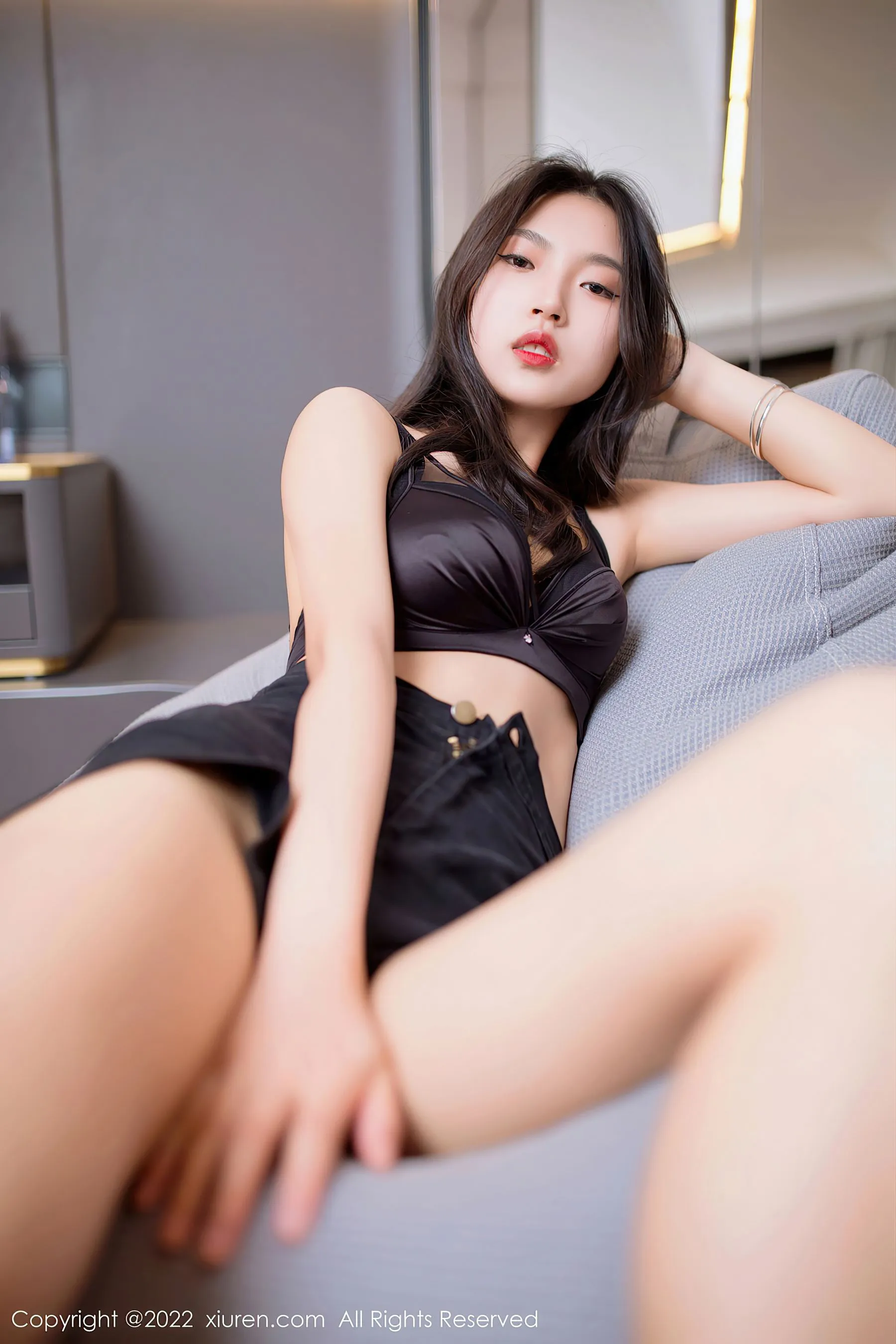 秀人网 No.5399 十九九 新人美腿插图4