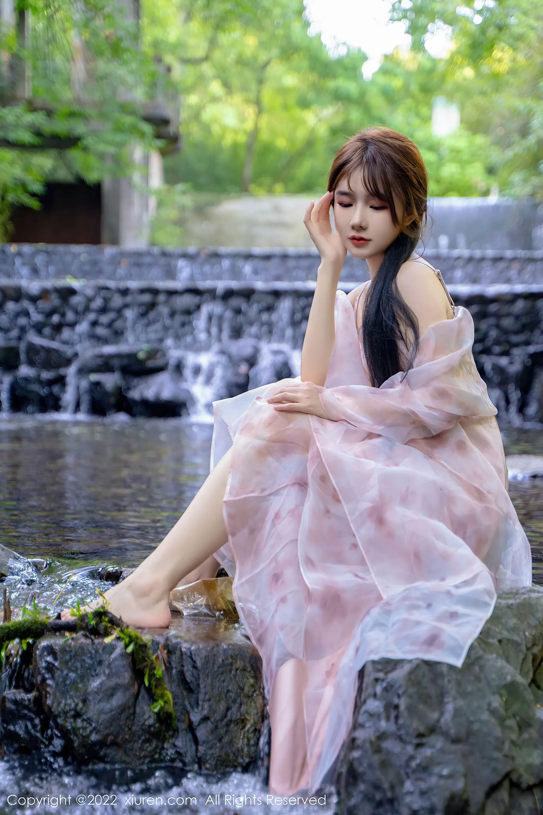 秀人网 No.5690 婠婠么 美腿长裙插图5