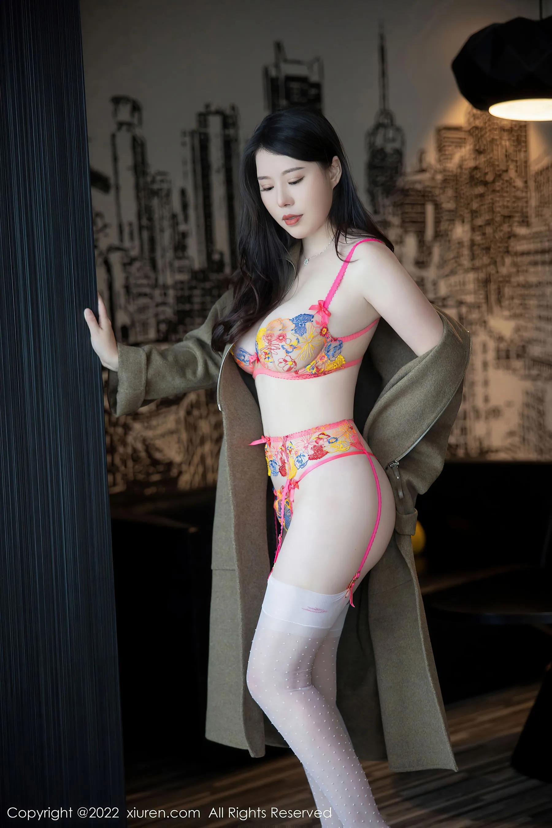 秀人网 No.5723 白茹雪 丰腴美臀插图1