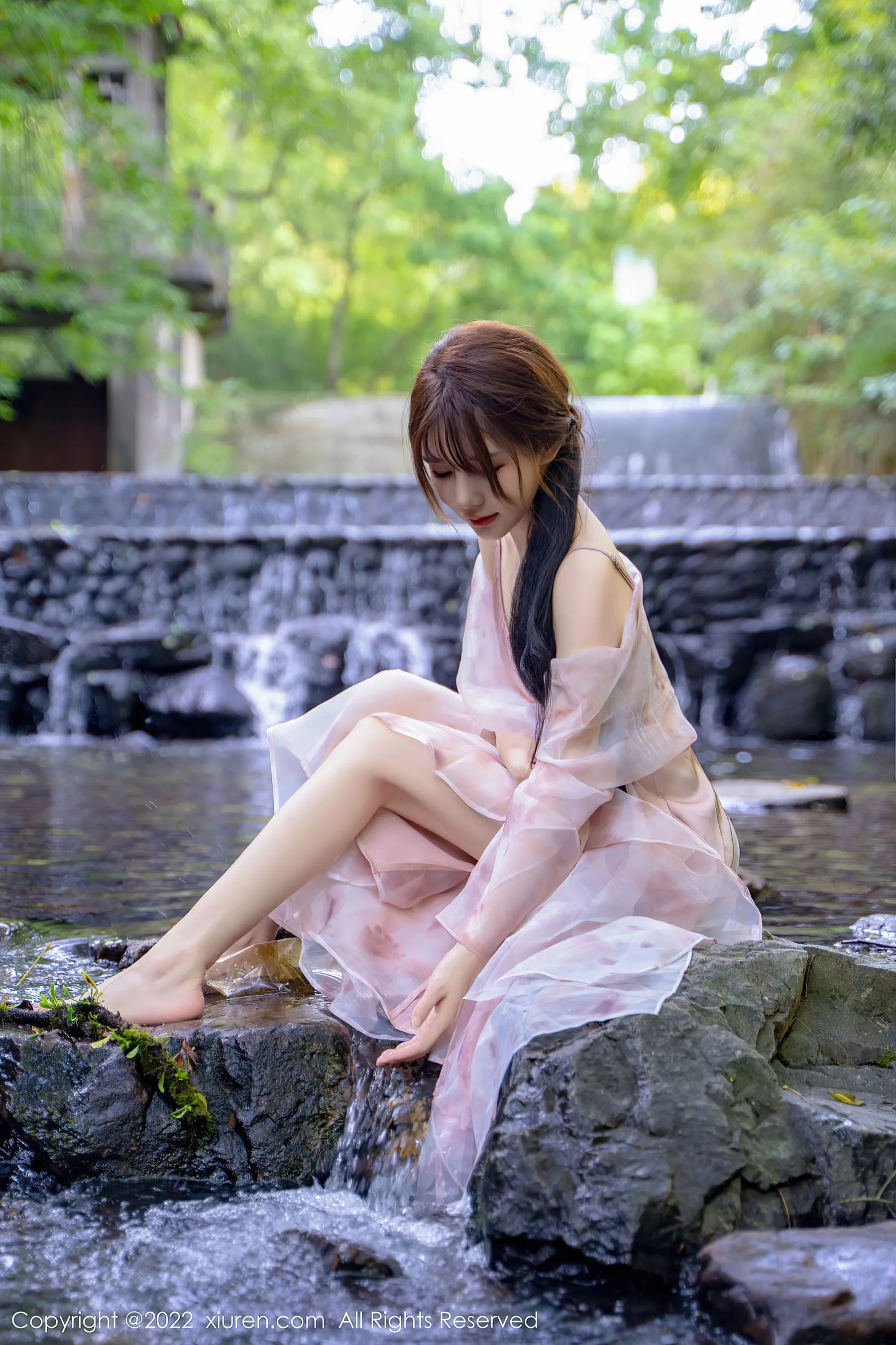 秀人网 No.5690 婠婠么 美腿长裙插图6