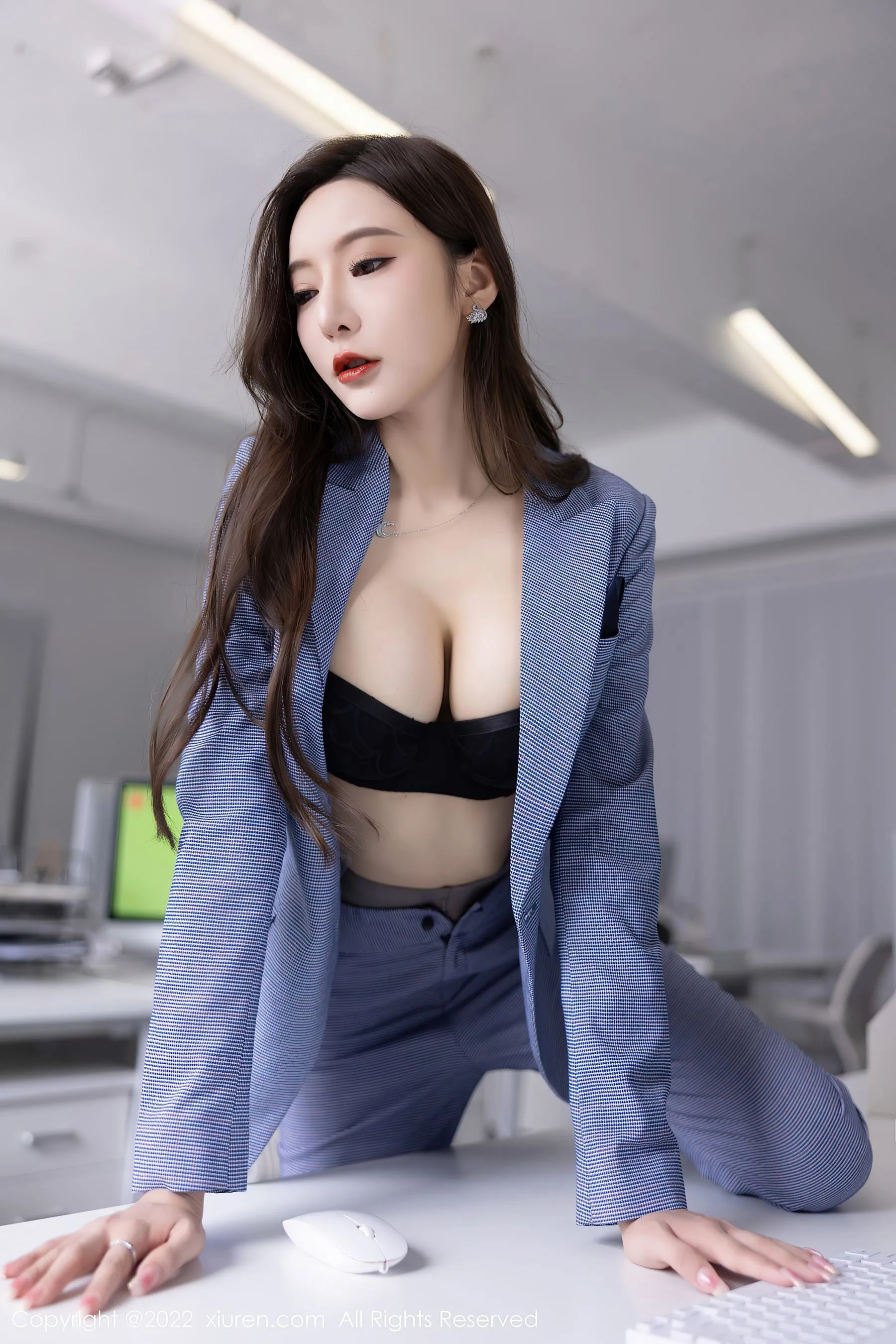 秀人网 No.5629 王馨瑶yanni Ol职业装插图6