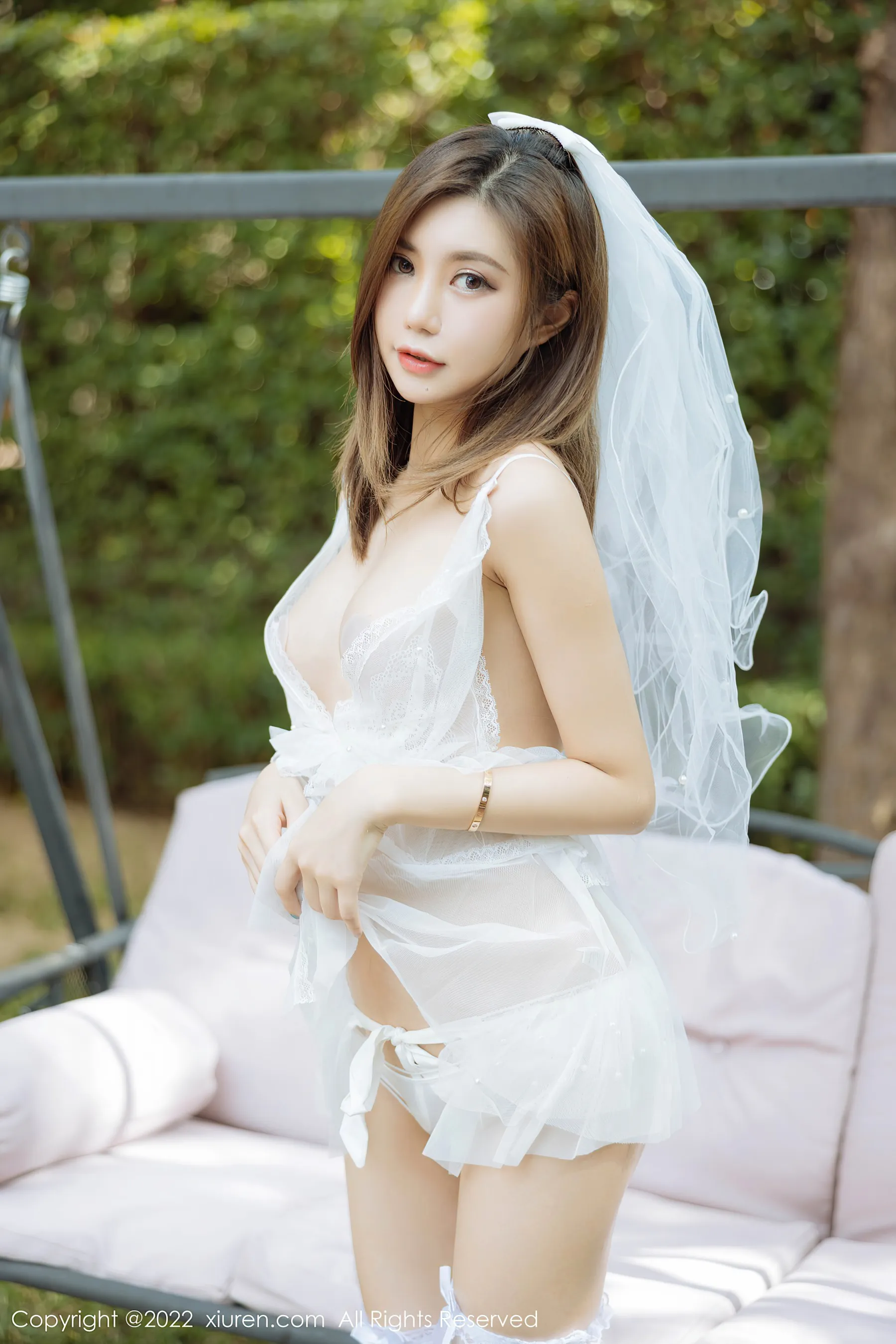 秀人网 No.4820 绮里嘉ula 女神婚纱旅拍插图5