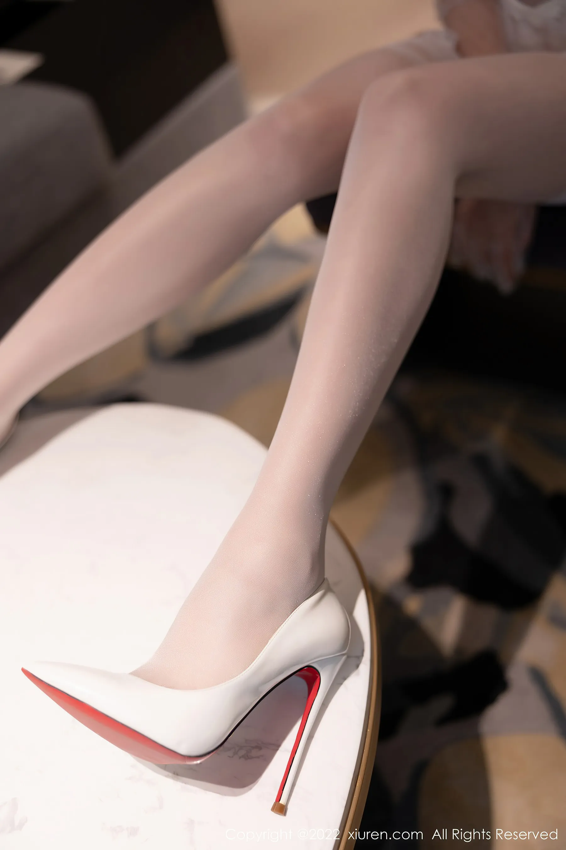 秀人网 No.4840 芝芝Booty 丝袜美腿写真插图3