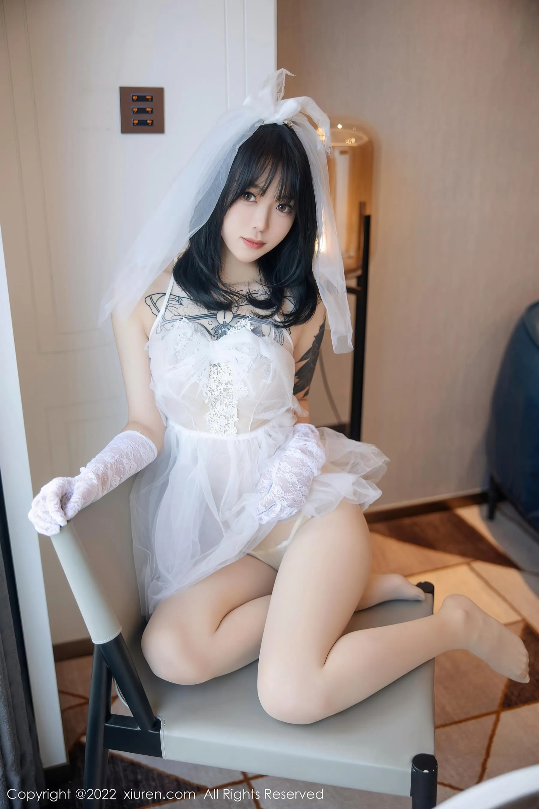 秀人网 No.5212 奶瓶. 婚纱服美腿插图7