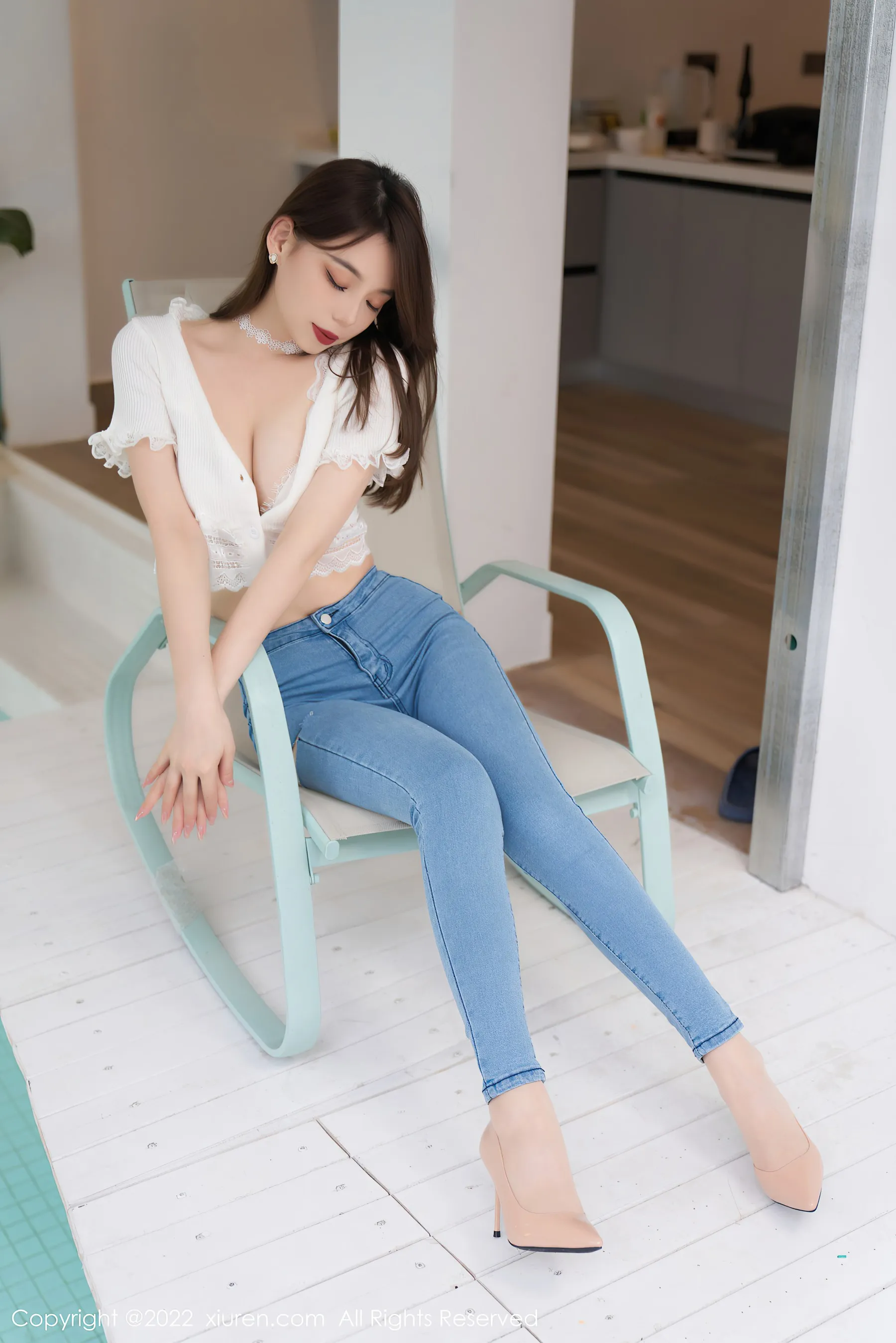 秀人网 No.4633 言沫 牛仔裤美腿插图1