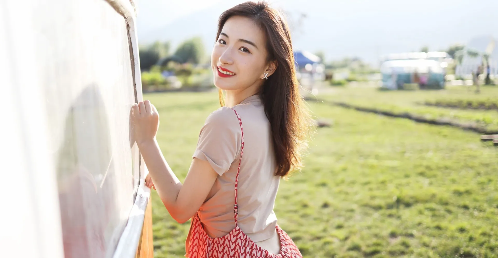 XIUREN秀人网 No.1718 艺儿拿铁插图5