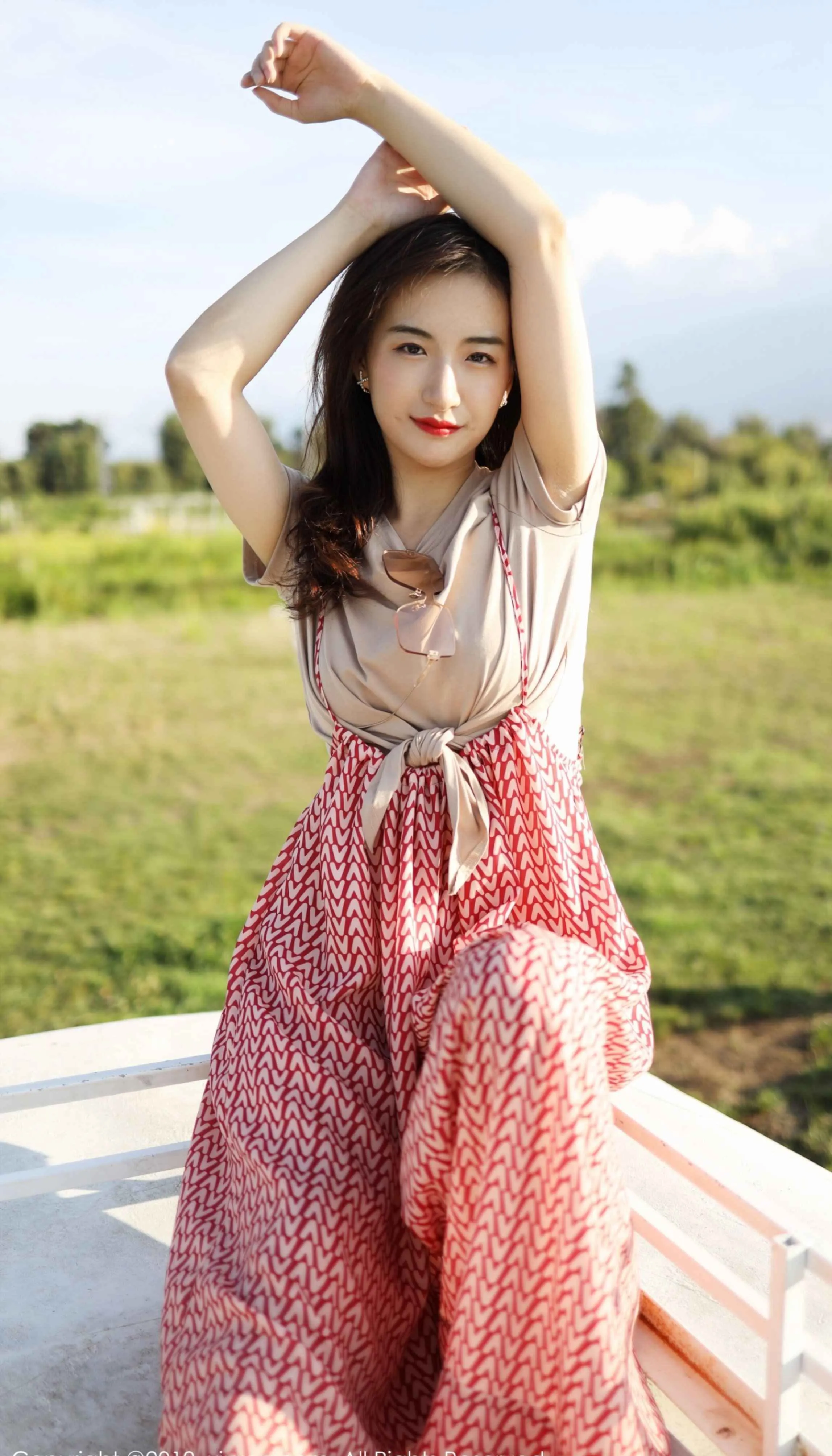 XIUREN秀人网 No.1718 艺儿拿铁插图4