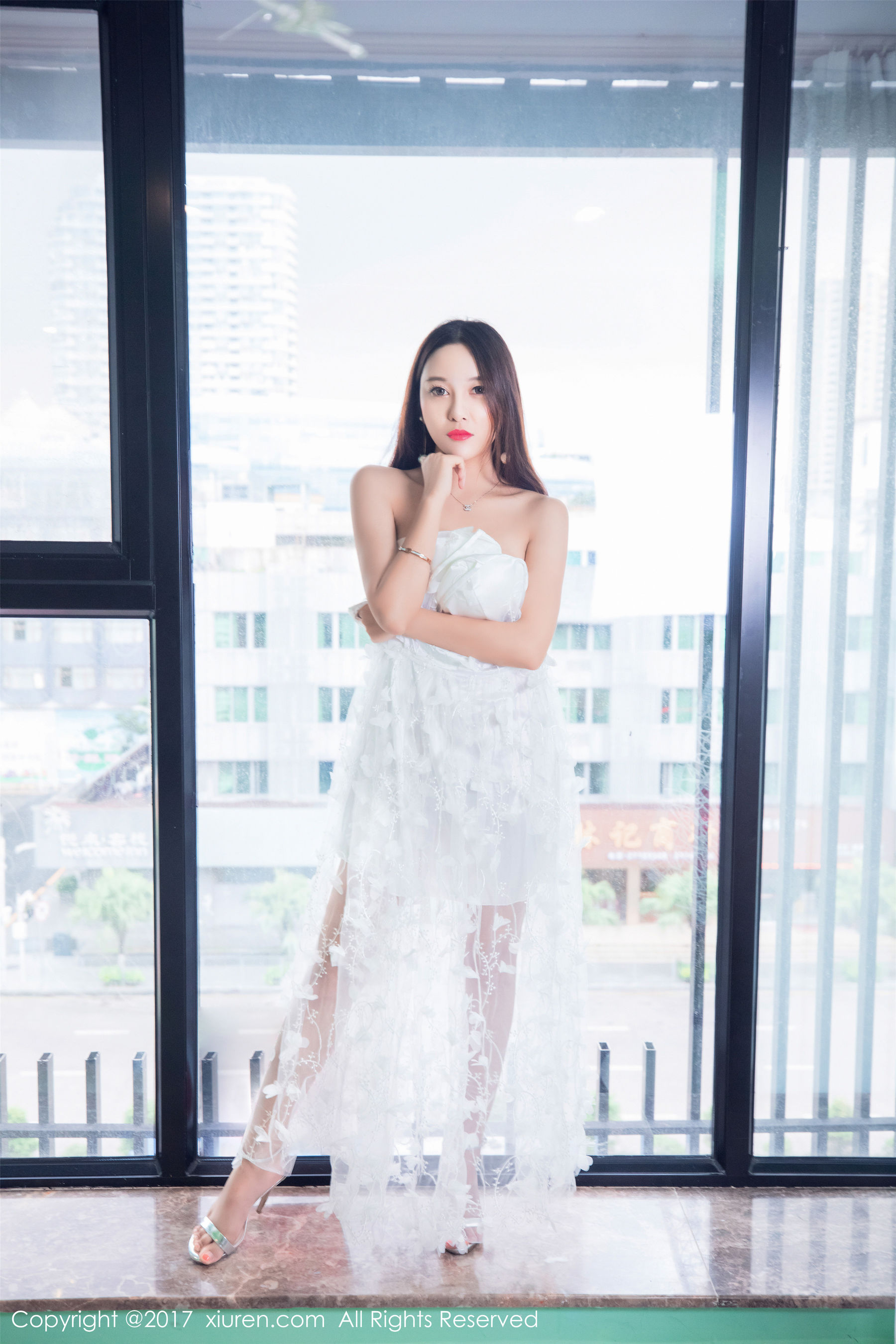 李梓熙《花仙子+迷人的小妖精》 秀人网XIUREN No.798插图2